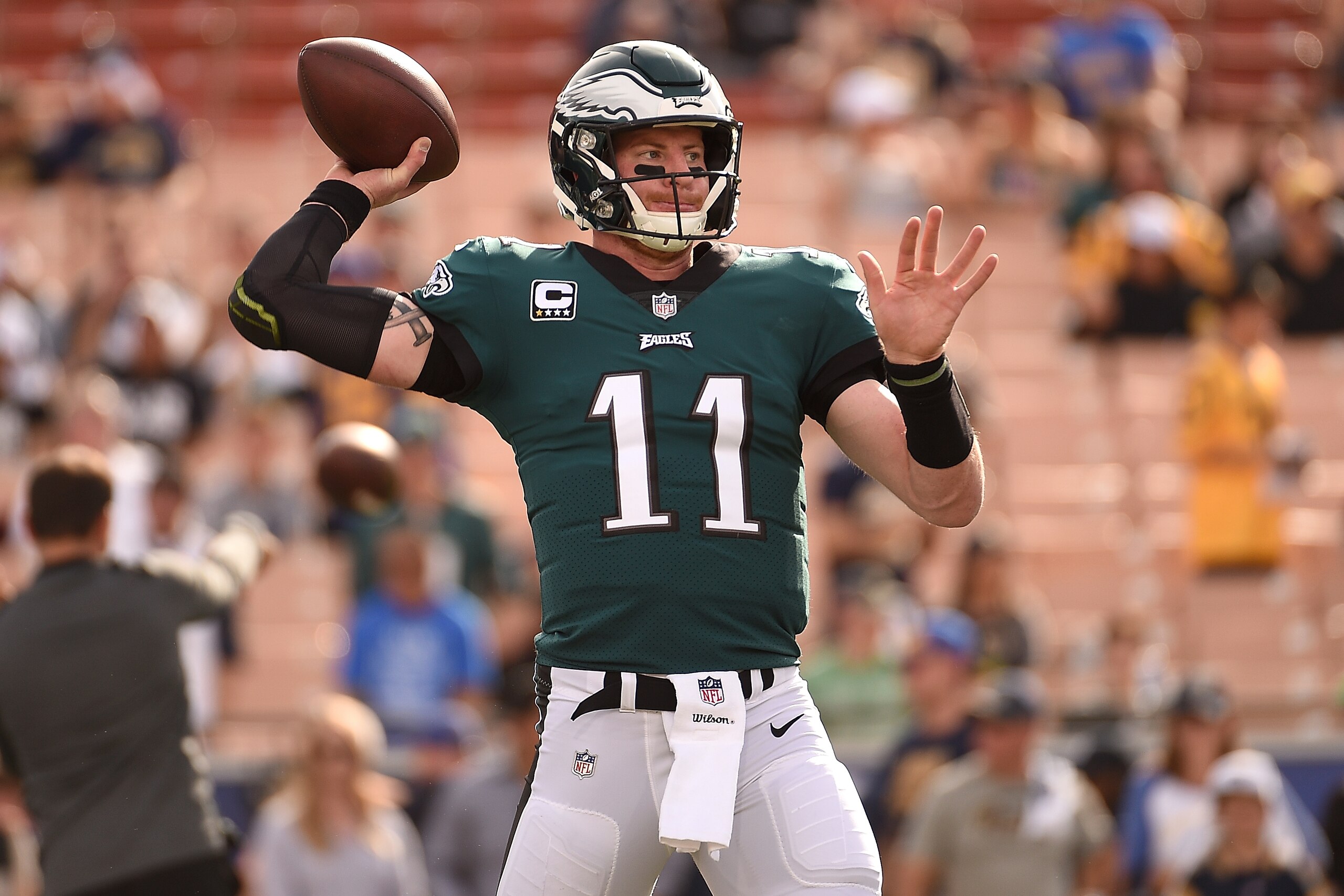 LOS ANGELES, CA - DECEMBER 10:  Carson Wentz #11 of the Philadelphia Eagles warms up prior to the game against the Los Angeles Rams at the Los Angeles Memorial Coliseum on December 10, 2017 in Los Angeles, California.  (Photo by Kevork Djansezian/Getty Im