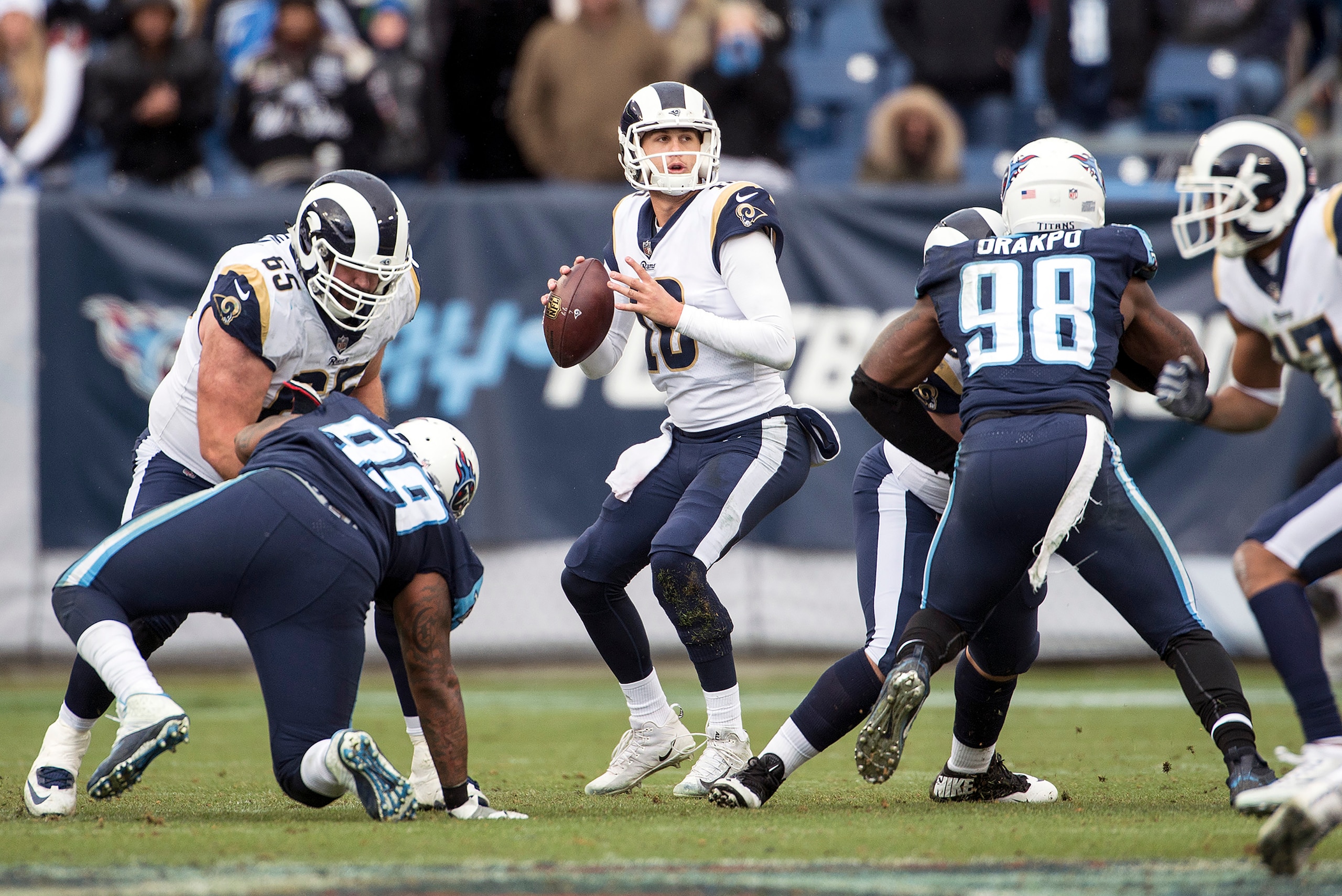 NASHVILLE, TN - DECEMBER 24:  Quarterback Jared Goff #16 of the Los Angeles Rams looks for a receiver during a NFL game against the Tennessee Titans at Nissan Stadium on December 24, 2017 in Nashville, Tennessee.  (Photo by Ronald C. Modra/Sports Imagery/