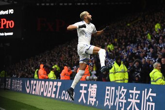 WATFORD, ENGLAND - DECEMBER 26:  Riyad Mahrez of Leicester City celebrates scoring the opening goal during the Premier League match between Watford and Leicester City at Vicarage Road on December 26, 2017 in Watford, England.  (Photo by Michael Regan/Gett
