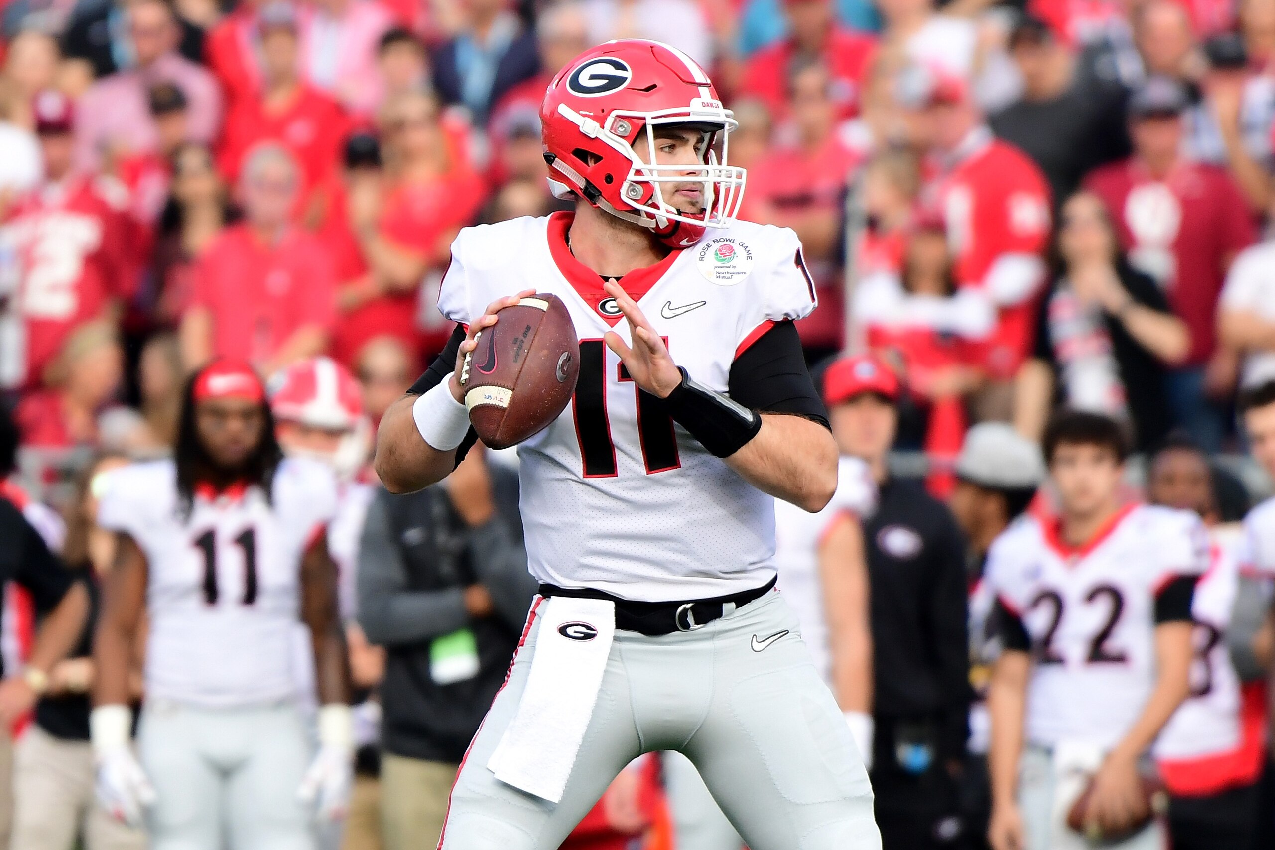 PASADENA, CA - JANUARY 01:  Quarterback Jake Fromm #11 of the Georgia Bulldogs looks to pass in the first half against the Oklahoma Sooners in the 2018 College Football Playoff Semifinal at the Rose Bowl Game presented by Northwestern Mutual at the Rose B