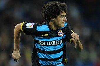 MADRID, SPAIN - MARCH 04:  Philippe Coutinho of RCD Espanyol in action during the la Liga match between Real Madrid and Espanyol at Estadio Santiago Bernabeu on March 4, 2012 in Madrid, Spain.  (Photo by Jasper Juinen/Getty Images)