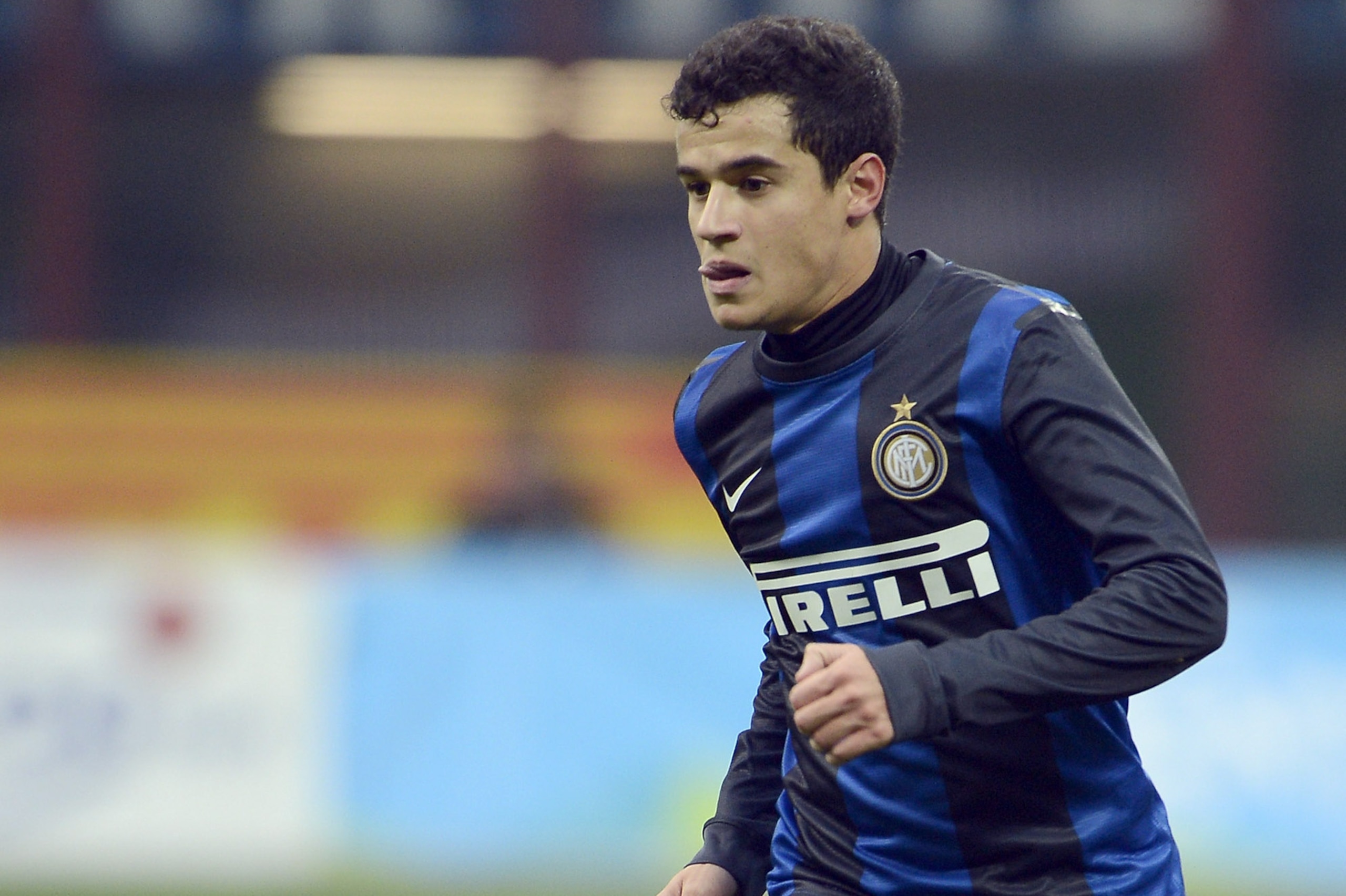 MILAN, ITALY - DECEMBER 02:  Coutinho of FC Inter Milan in action during the Serie A match between FC Internazionale Milano and US Citta di Palermo at San Siro Stadium on December 2, 2012 in Milan, Italy.  (Photo by Claudio Villa/Getty Images)