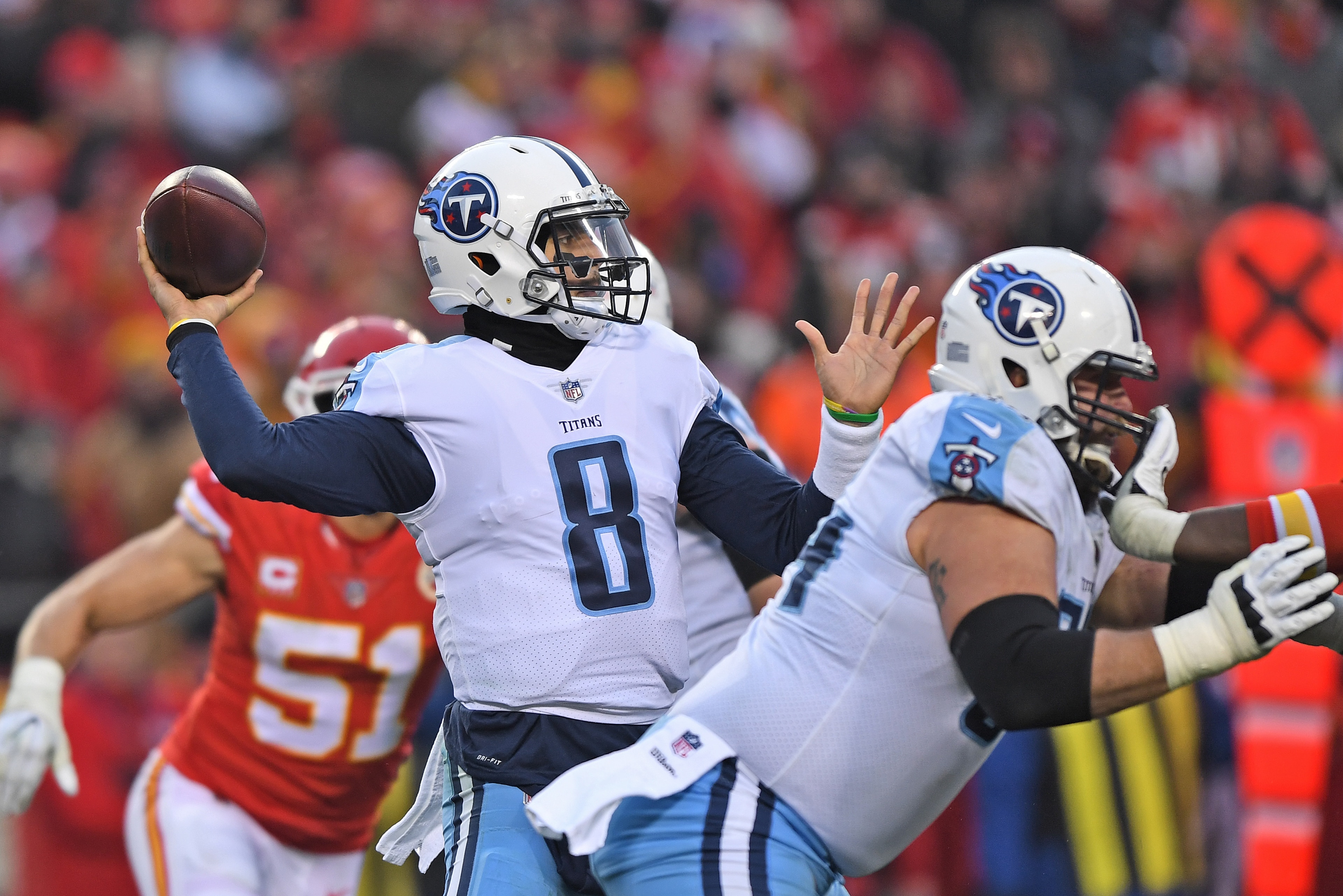 KANSAS CITY, MO - JANUARY 6:  Quarterback Marcus Mariota #8 of the Tennessee Titans throws a pass during the first half of the game the Kansas City Chiefs at Arrowhead Stadium on January 6, 2018 in Kansas City, Missouri. (Photo by Peter G. Aiken/Getty Ima