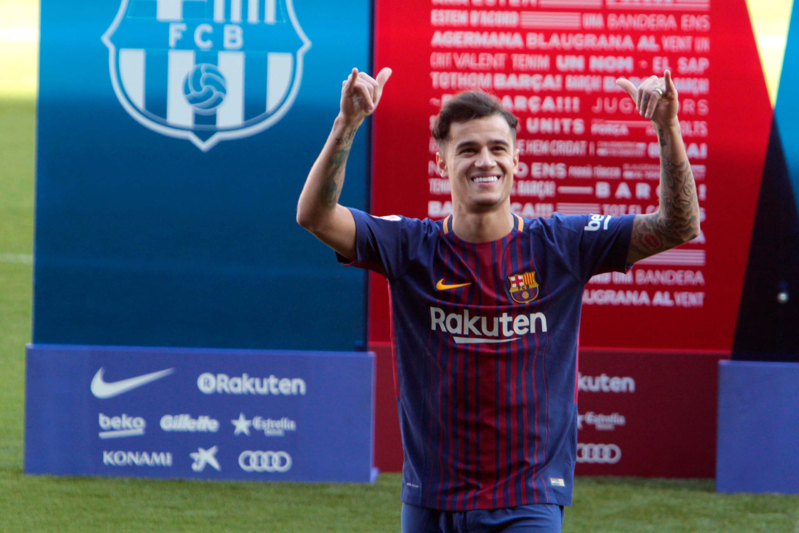 BARCELONA, SPAIN - JANUARY 08:  New Barcelona signing Philippe Coutinho is unveiled at the Camp Nou on January 8, 2018 in Barcelona, Spain. The Brazilian player signed from Liverpool, has agreed a deal with the Catalan club until 2023 season.  (Photo by M