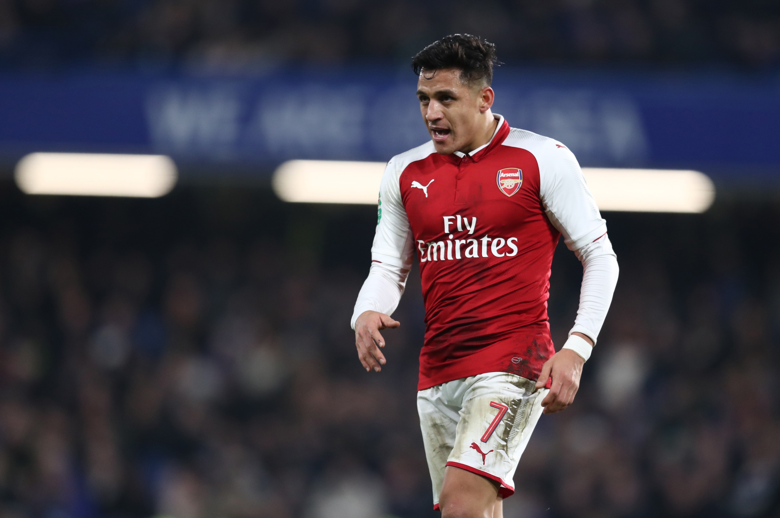 LONDON, ENGLAND - JANUARY 10: Alexis Sanchez of Arsenal  during the Carabao Cup Semi-Final First Leg match between Chelsea and Arsenal at Stamford Bridge on January 10, 2018 in London, England. (Photo by Catherine Ivill/Getty Images)