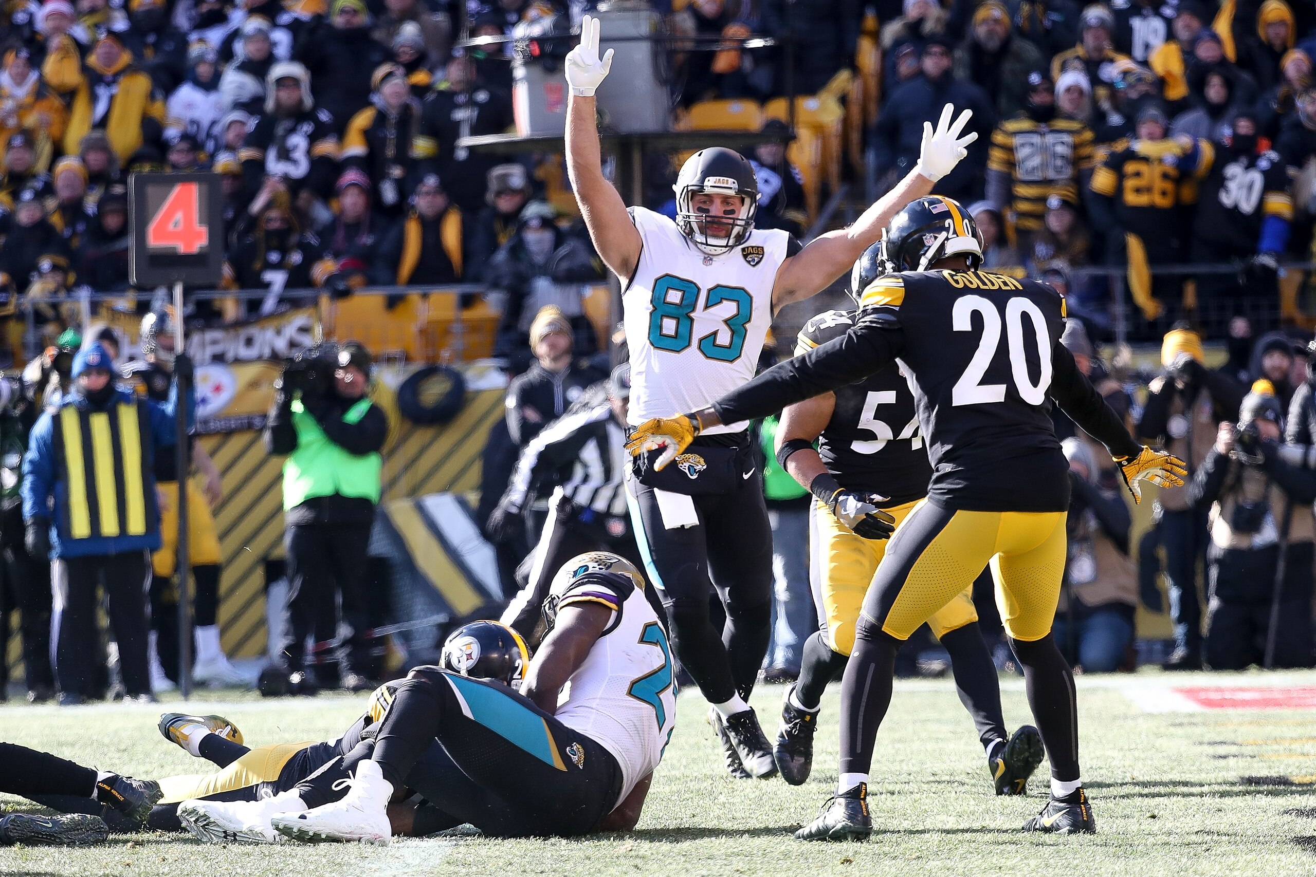 PITTSBURGH, PA - JANUARY 14:  Ben Koyack #83 of the Jacksonville Jaguars celebrates after a touchdown by Leonard Fournette #27 of the Jacksonville Jaguars dives against the Pittsburgh Steelers during the first half of the AFC Divisional Playoff game at He