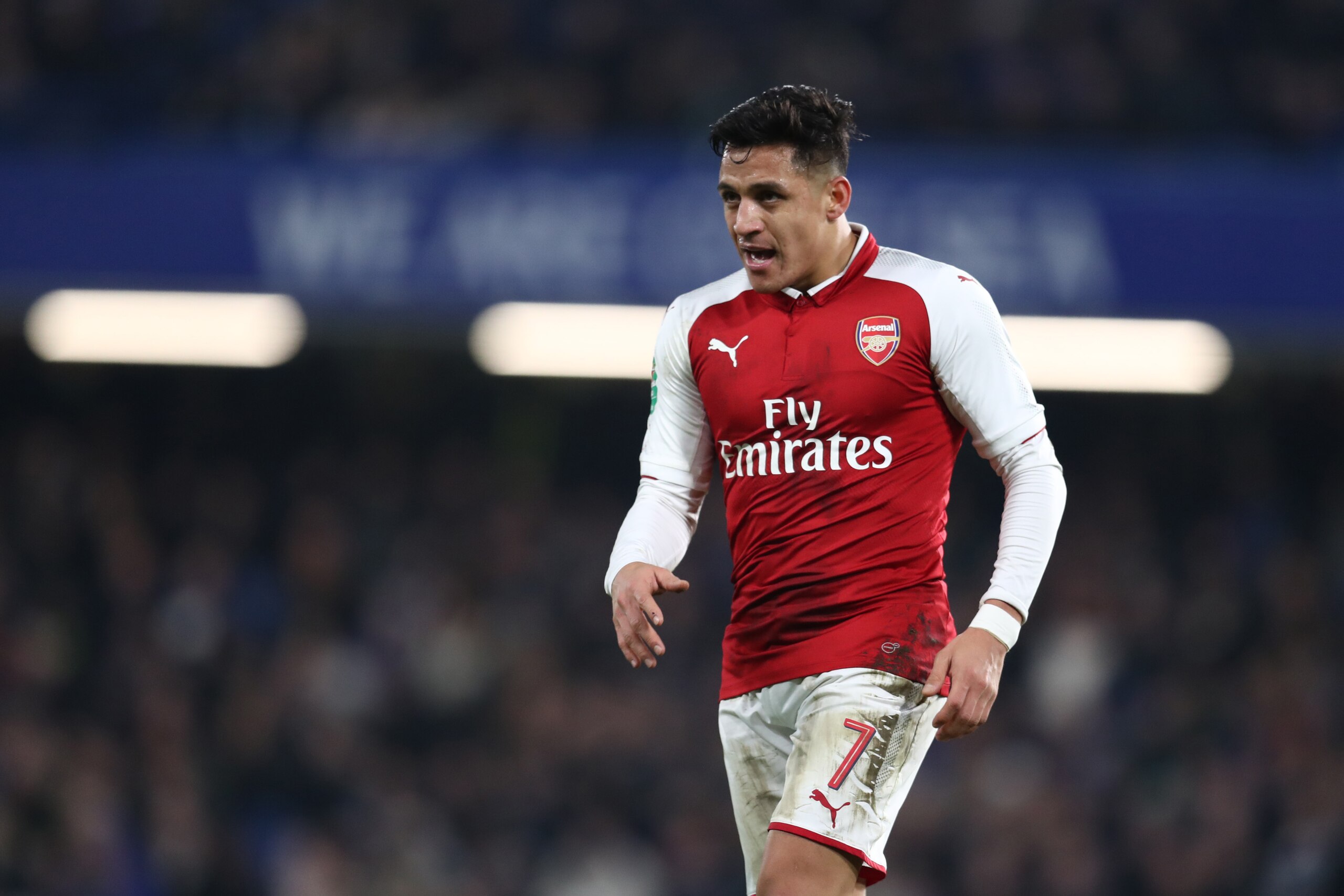 LONDON, ENGLAND - JANUARY 10: Alexis Sanchez of Arsenal  during the Carabao Cup Semi-Final First Leg match between Chelsea and Arsenal at Stamford Bridge on January 10, 2018 in London, England. (Photo by Catherine Ivill/Getty Images)