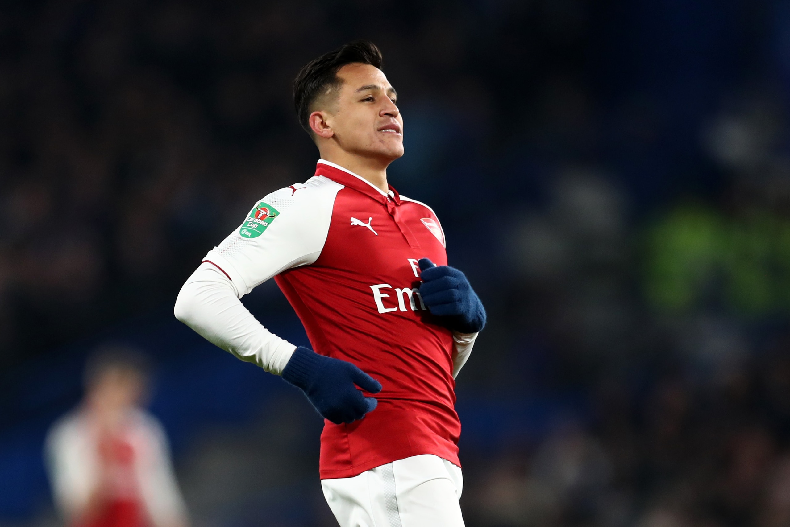 LONDON, ENGLAND - JANUARY 10: Alexis Sanchez of Arsenal during the Carabao Cup Semi-Final First Leg match between Chelsea and Arsenal at Stamford Bridge on January 10, 2018 in London, England. (Photo by Catherine Ivill/Getty Images) LONDON, ENGLAND - JANUARY 10: Alexis Sanchez of Arsenal during the Carabao Cup Semi-Final First Leg match between Chelsea and Arsenal at Stamford Bridge on January 10, 2018 in London, England. (Photo by Catherine Ivill/Getty Images)