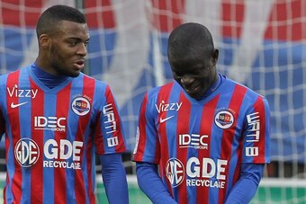 (From L) Caen's French midfielder Thomas Lemar, French midfielder N'golo Kante, French goalkeeper Remy Vercoutre,French midfielder Julien Feret, French midfielder Nicolas Seube, French goalkeeper Damien Perquis and Italian Brazilian defender Felipe Saad c