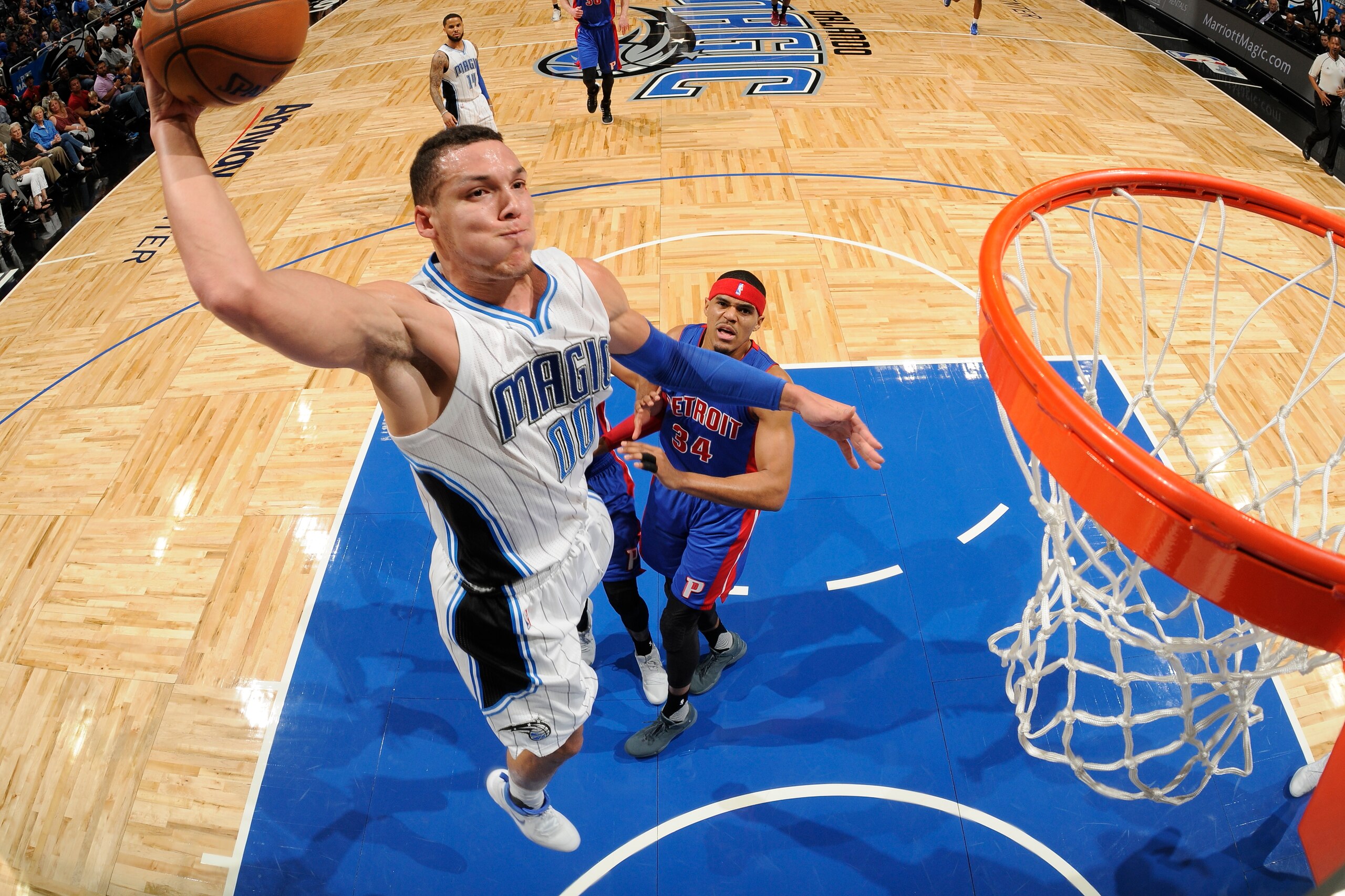 ORLANDO, FL - APRIL 12: Aaron Gordon #00 of the Orlando Magic dunks against the Detroit Pistons on April 12, 2017 at the Amway Center in Orlando, Florida. NOTE TO USER: User expressly acknowledges and agrees that, by downloading and or using this Photogra
