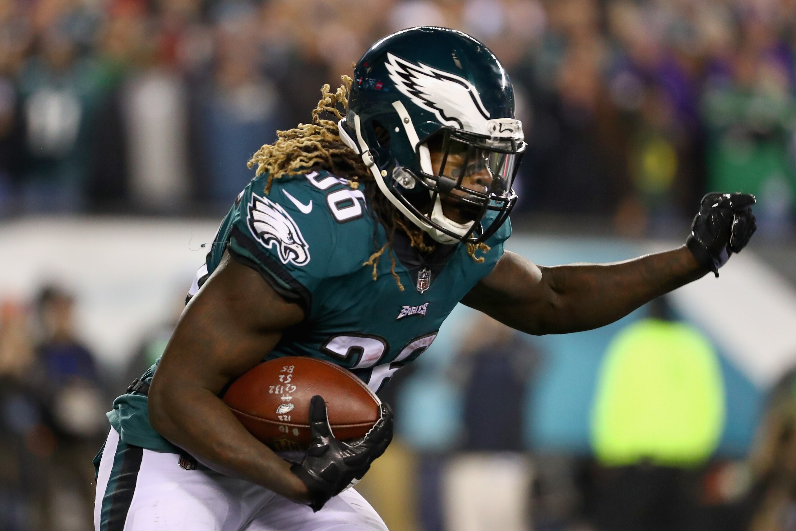 PHILADELPHIA, PA - JANUARY 21: Jay Ajayi #36 of the Philadelphia Eagles runs the ball against the Minnesota Vikings during the fourth quarter in the NFC Championship game at Lincoln Financial Field on January 21, 2018 in Philadelphia, Pennsylvania. (Phot PHILADELPHIA, PA - JANUARY 21: Jay Ajayi #36 of the Philadelphia Eagles runs the ball against the Minnesota Vikings during the fourth quarter in the NFC Championship game at Lincoln Financial Field on January 21, 2018 in Philadelphia, Pennsylvania. (Phot