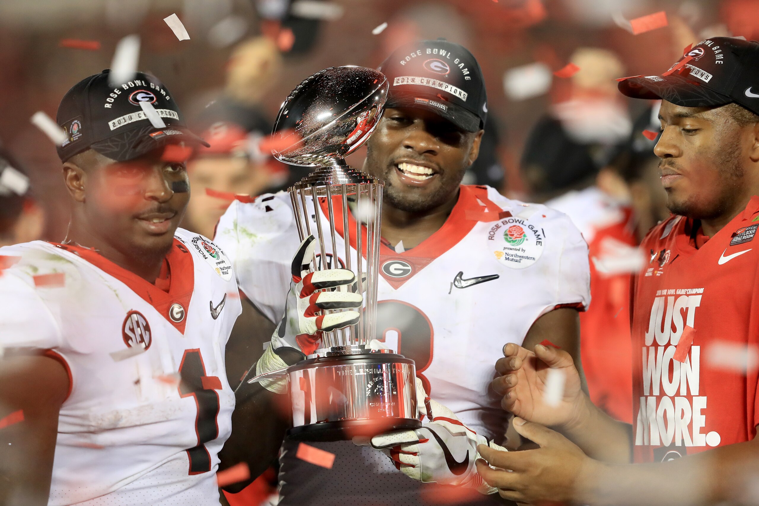 PASADENA, CA - JANUARY 01:  Roquan Smith #3 of the Georgia Bulldogs celebrates after defeating the Oklahoma Sooners 54-48 in double overtime in the 2018 College Football Playoff Semifinal at the Rose Bowl Game presented by Northwestern Mutual at the Rose 
