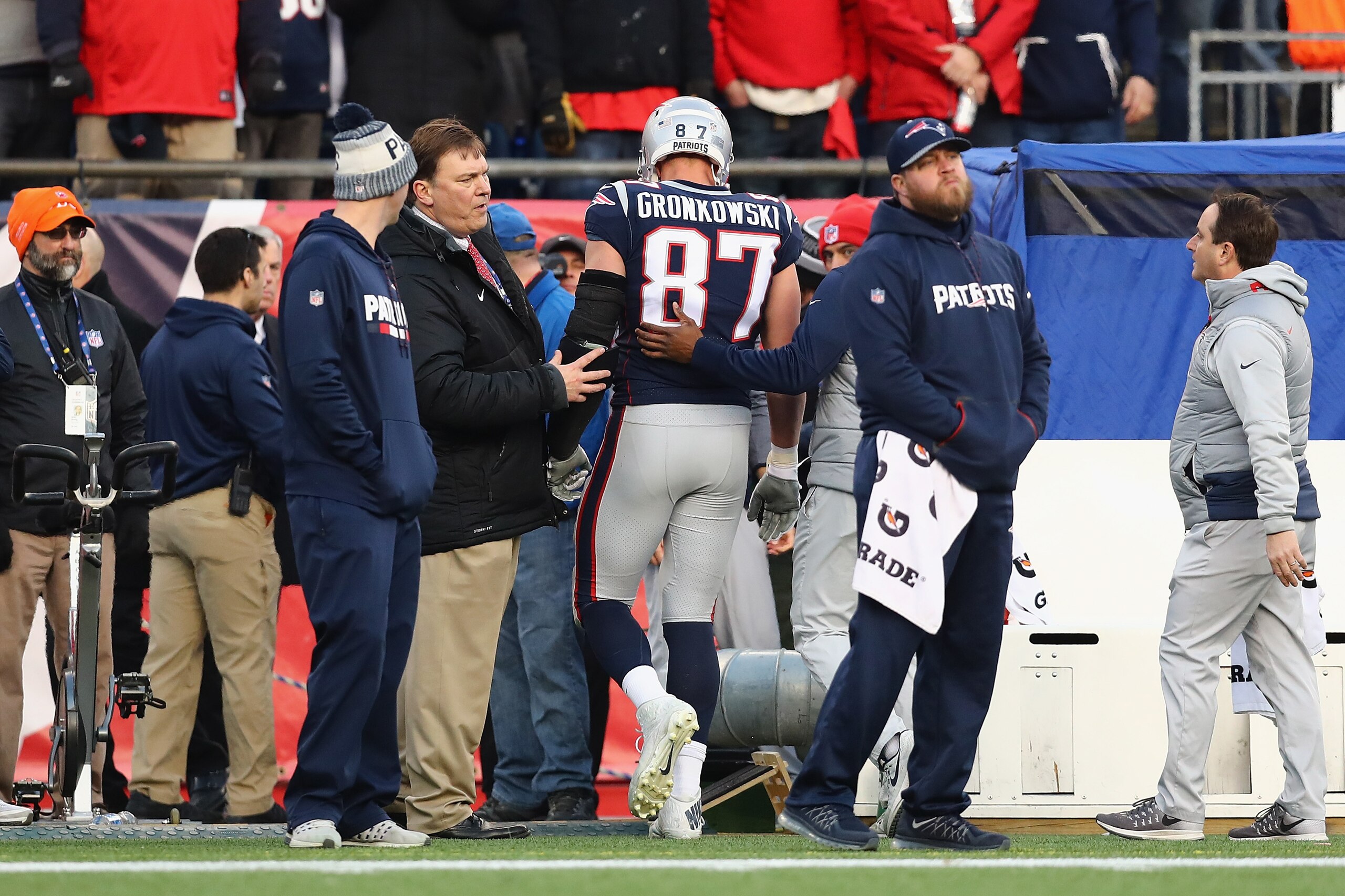 FOXBOROUGH, MA - JANUARY 21:  Rob Gronkowski #87 of the New England Patriots walks off the field after an injury in the second quarter  during the AFC Championship Game against the Jacksonville Jaguars at Gillette Stadium on January 21, 2018 in Foxborough