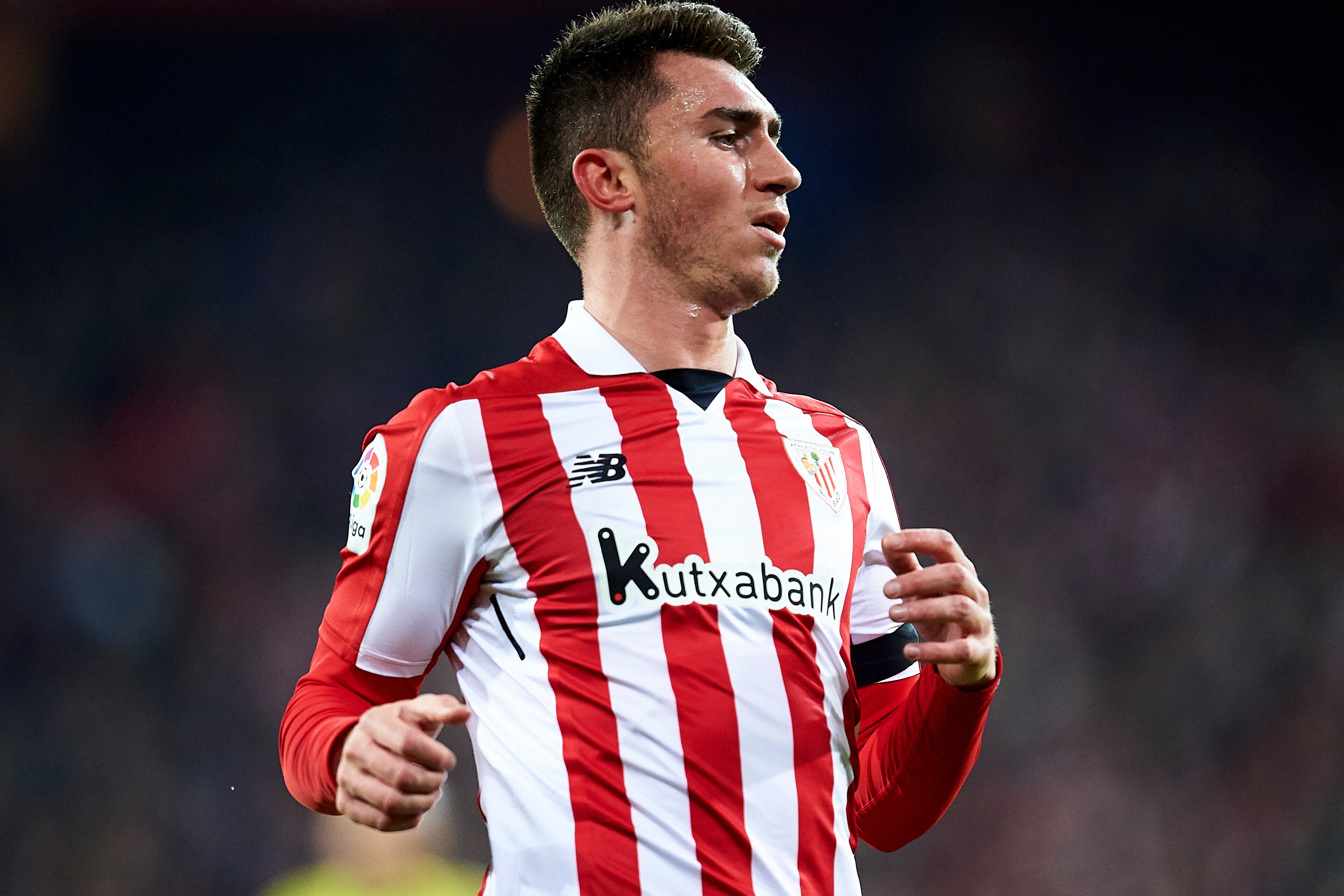 BILBAO, SPAIN - JANUARY 07:  Aymeric Laporte of Athletic Club reacts during the La Liga match between Athletic Club Bilbao and Deportivo Alaves at San Mames Stadium on January 7, 2018 in Bilbao, Spain.  (Photo by Juan Manuel Serrano Arce/Getty Images)