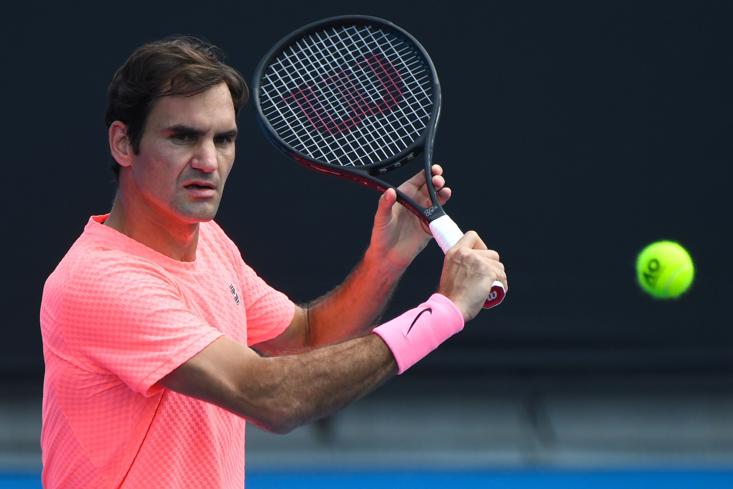 MELBOURNE, AUSTRALIA - JANUARY 27:  Roger Federer of Switzerland  takes part in a training session, ahead of his men's singles final match on day 13 of the 2018 Australian Open at Melbourne Park on January 27, 2018 in Melbourne, Australia.  (Photo by Vinc