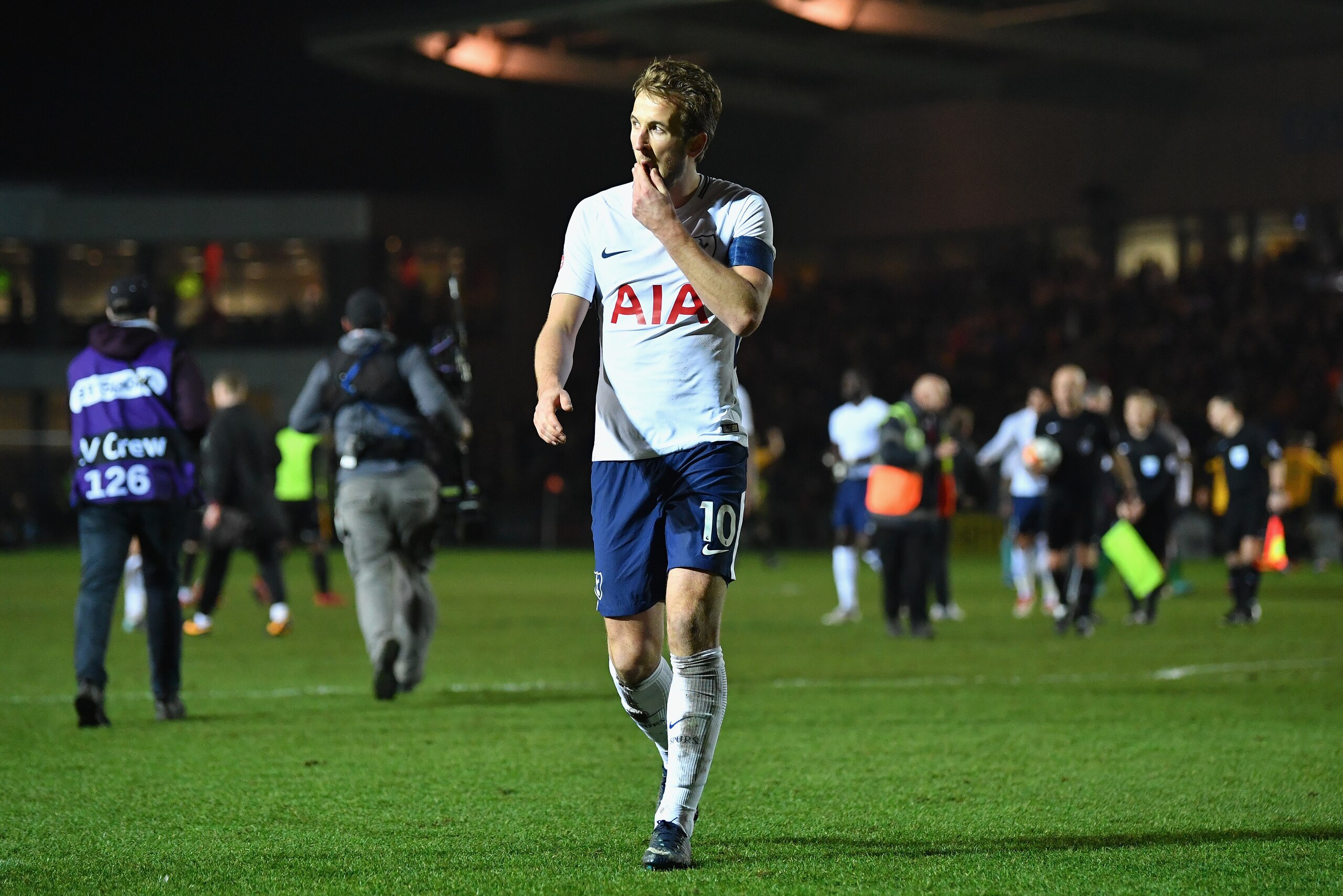 NEWPORT, WALES - JANUARY 27:  Harry Kane of Tottenham Hotspur looks dejected after The Emirates FA Cup Fourth Round match between Newport County and Tottenham Hotspur at Rodney Parade on January 27, 2018 in Newport, Wales.  (Photo by Dan Mullan/Getty Imag