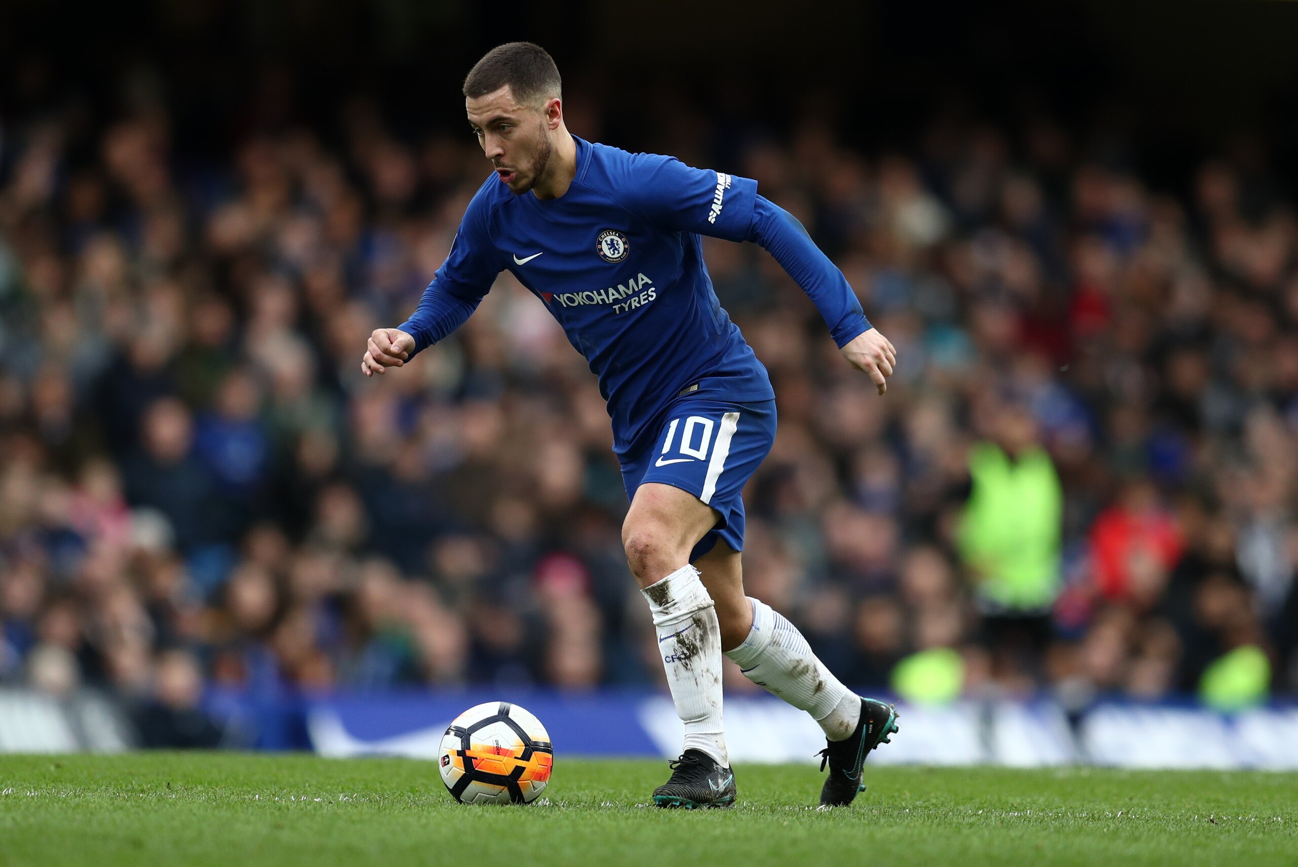 LONDON, ENGLAND - JANUARY 28: Eden Hazard of Chelsea during the Emirates FA Cup Fourth Round match between Chelsea and Newcastle United on January 28, 2018 in London, United Kingdom. (Photo by Catherine Ivill/Getty Images)