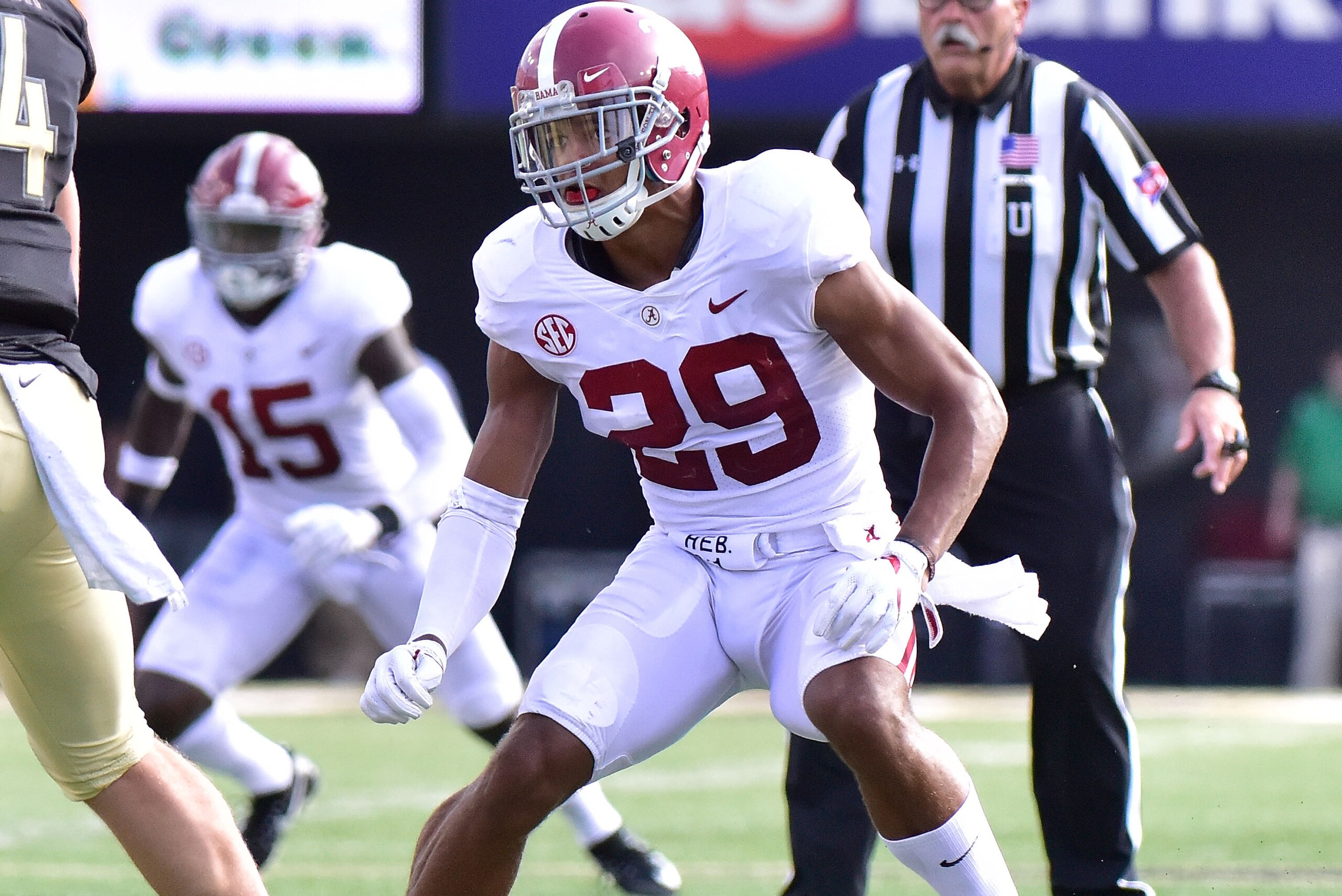 NASHVILLE, TN - SEPTEMBER 23:  Minkah Fitzpatrick #29 of the Alabama Crimson Tide plays against the Vanderbilt Commodores at Vanderbilt Stadium on September 23, 2017 in Nashville, Tennessee.  (Photo by Frederick Breedon/Getty Images)