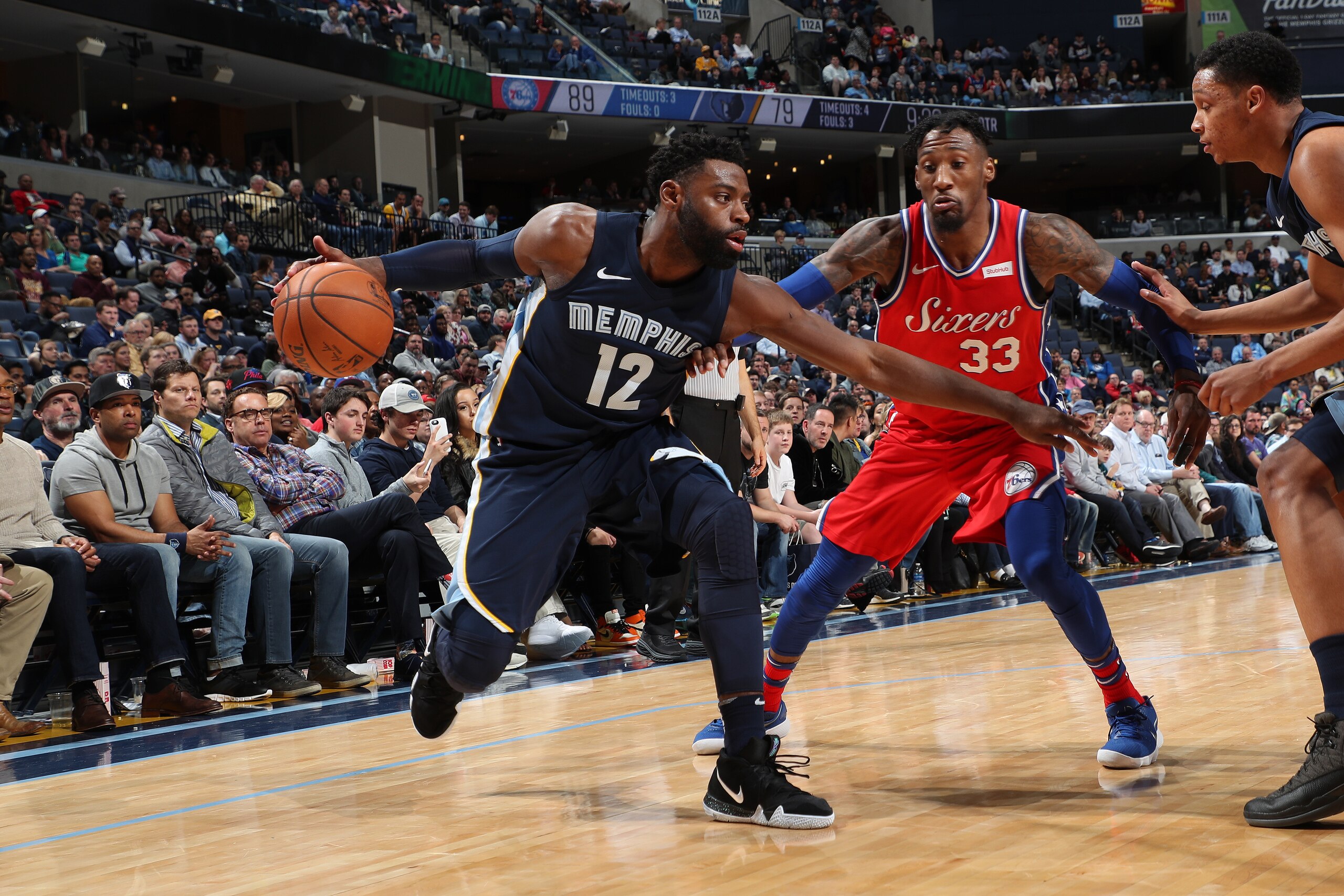 MEMPHIS, TN - JANUARY 22: Tyreke Evans #12 of the Memphis Grizzlies handles the ball against the Philadelphia 76ers on January 22, 2018 at FedExForum in Memphis, Tennessee. NOTE TO USER: User expressly acknowledges and agrees that, by downloading and or u