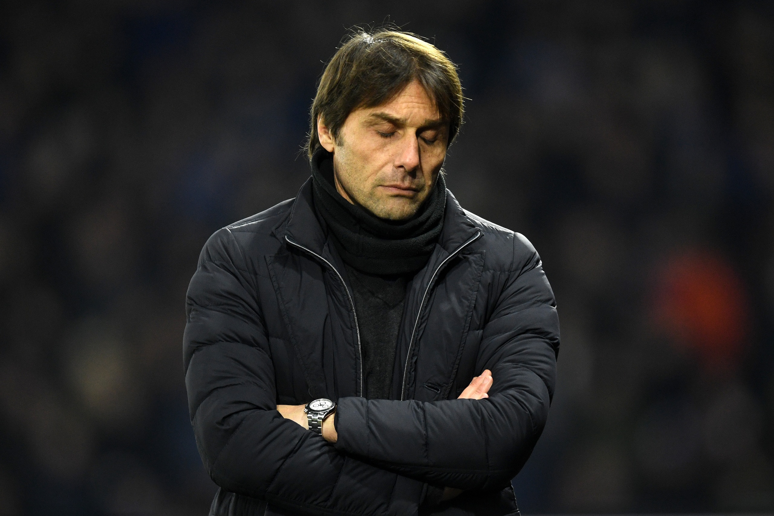 WATFORD, ENGLAND - FEBRUARY 05:  Antonio Conte, Manager of Chelsea looks dejected during the Premier League match between Watford and Chelsea at Vicarage Road on February 5, 2018 in Watford, England.  (Photo by Michael Regan/Getty Images)