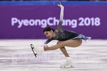 Russia's Evgenia Medvedeva competes in the figure skating team event women's single skating short program during the Pyeongchang 2018 Winter Olympic Games at the Gangneung Ice Arena in Gangneung on February 11, 2018. / AFP PHOTO / ARIS MESSINIS        (Ph
