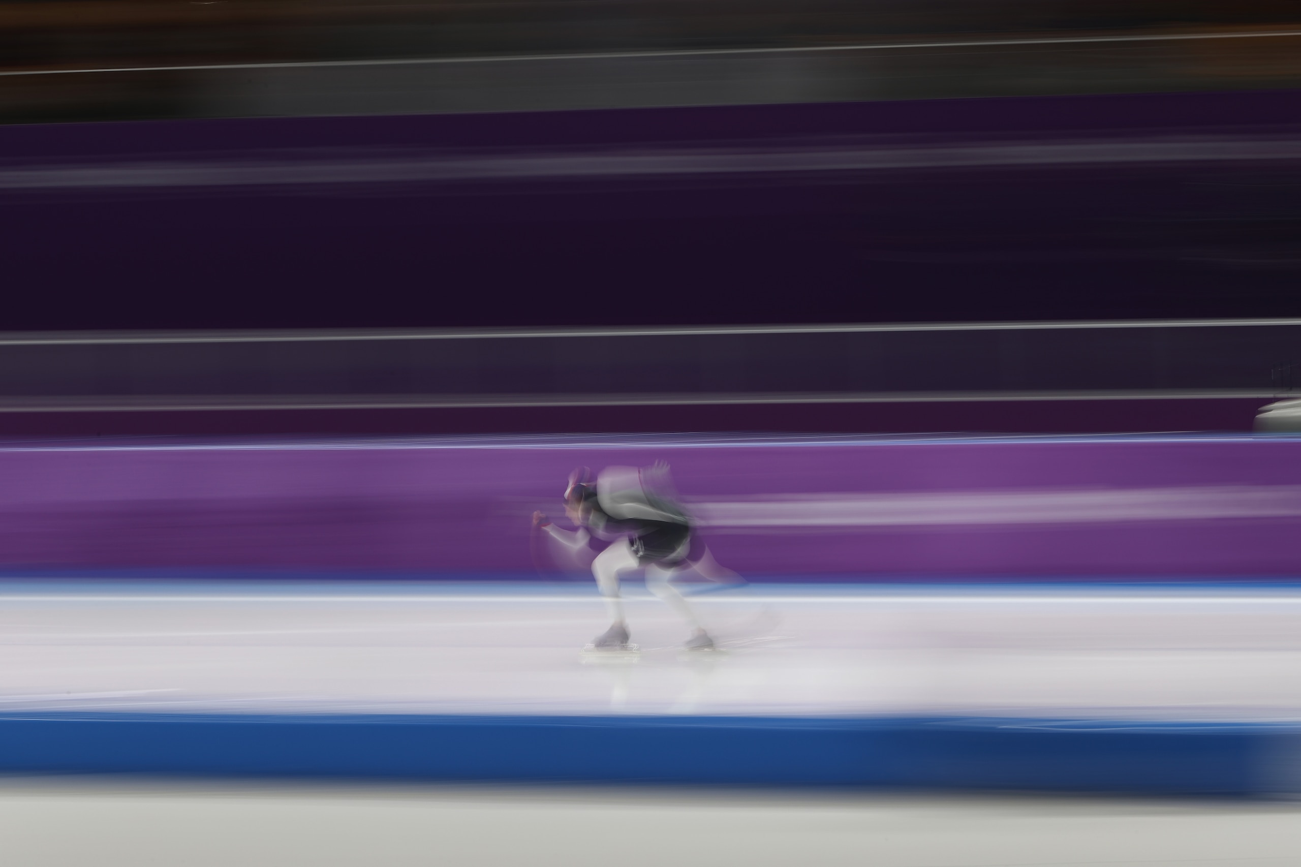 GANGNEUNG, SOUTH KOREA - FEBRUARY 12:  Heather Bergsma of the United States competes during the Ladies 1,500m Long Track Speed Skating final on day three of the PyeongChang 2018 Winter Olympic Games at Gangneung Oval on February 12, 2018 in Gangneung, Sou
