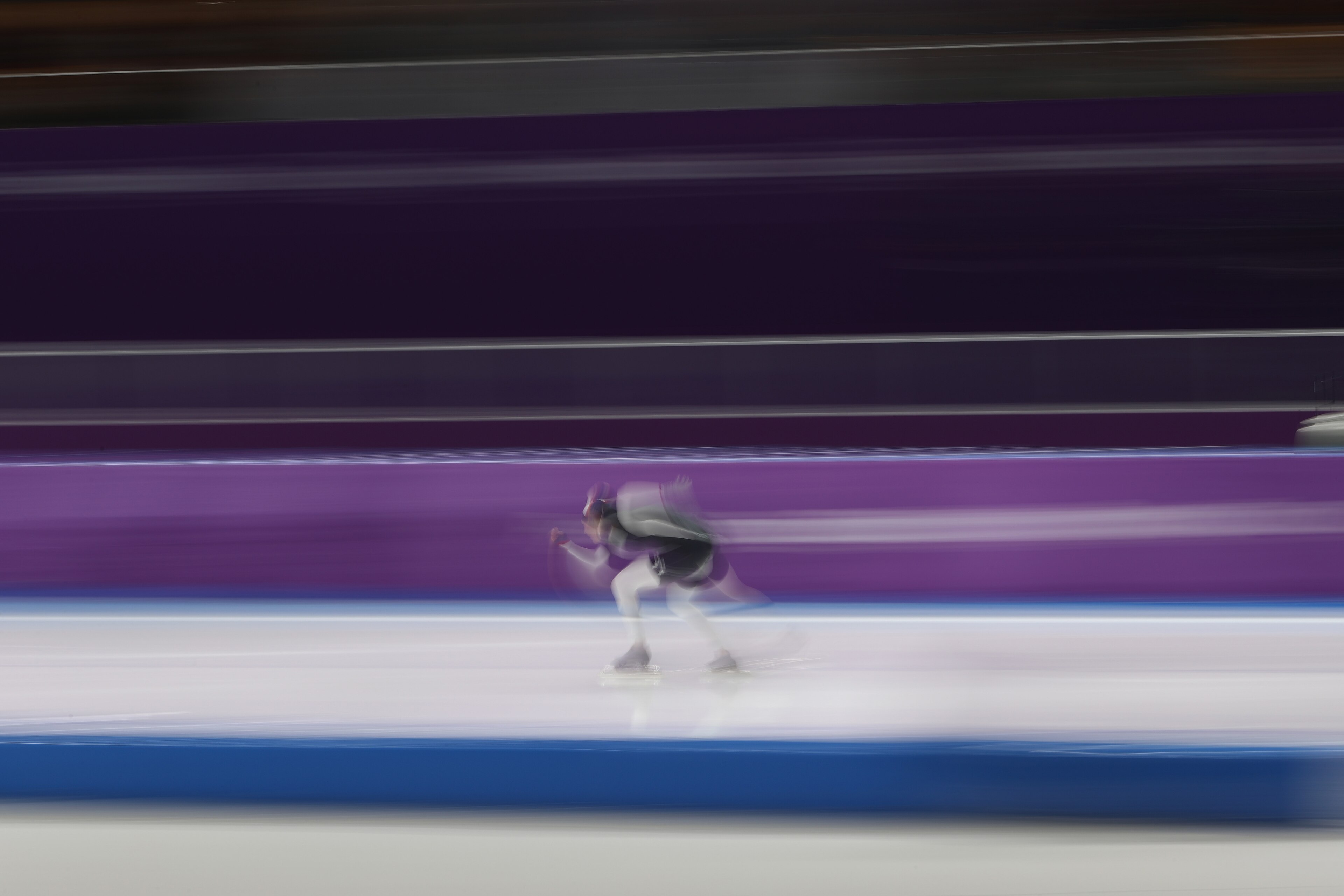 GANGNEUNG, SOUTH KOREA - FEBRUARY 12:  Heather Bergsma of the United States competes during the Ladies 1,500m Long Track Speed Skating final on day three of the PyeongChang 2018 Winter Olympic Games at Gangneung Oval on February 12, 2018 in Gangneung, Sou