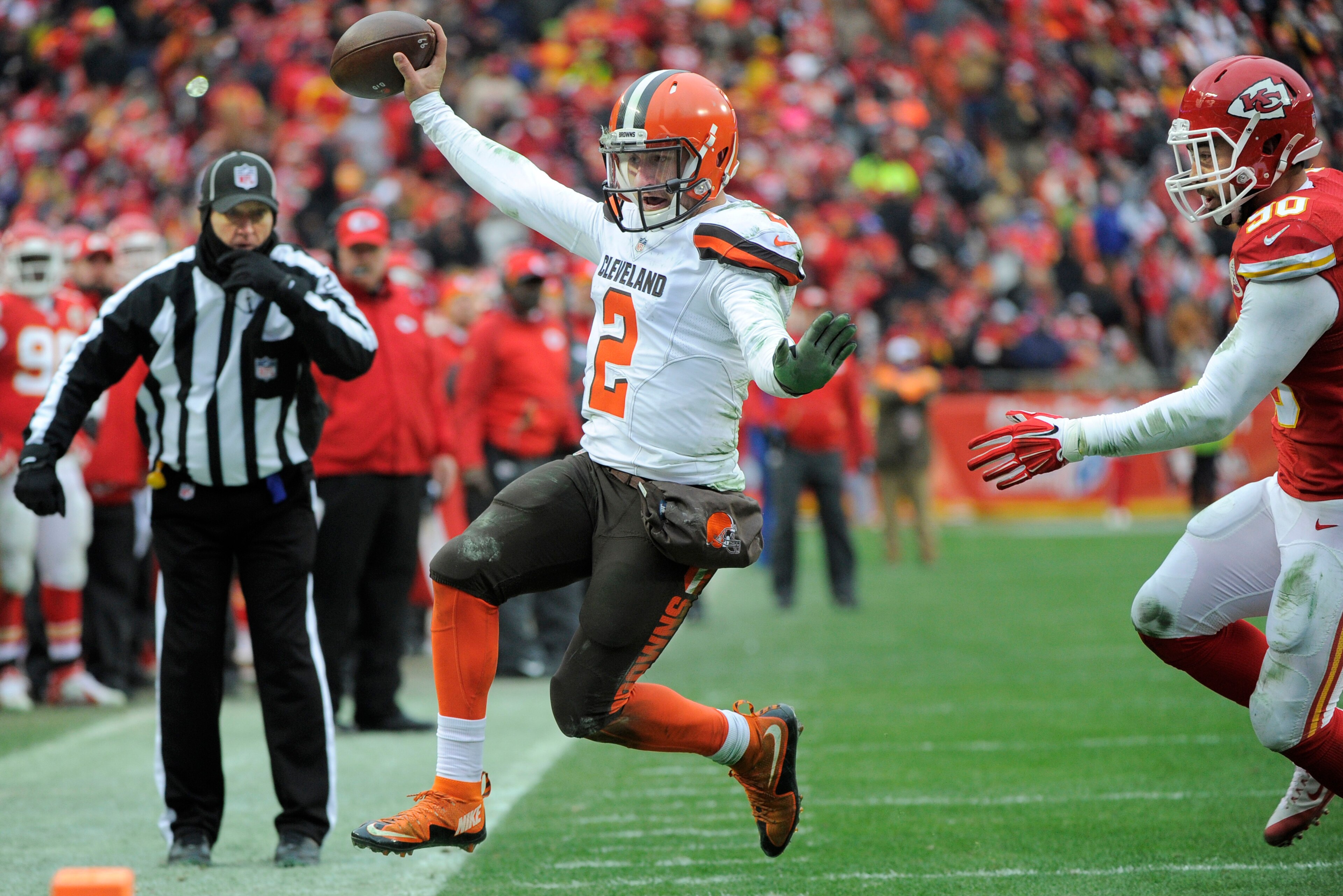 Manziel went 2-6 in eight starts with the Browns from 2014-15.