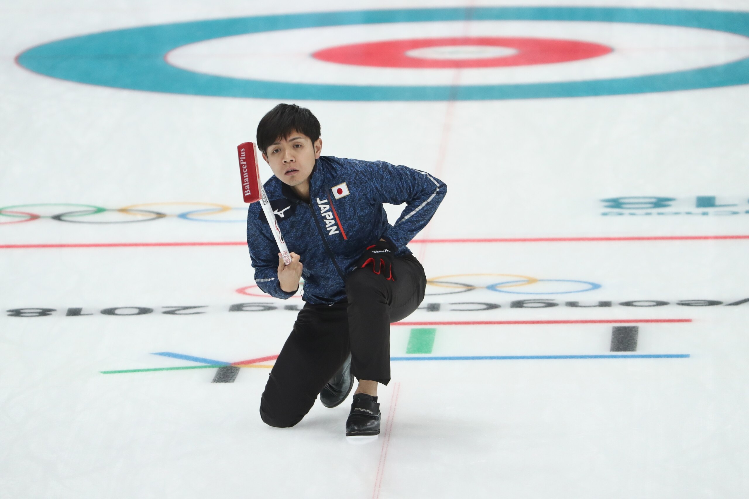 GANGNEUNG, SOUTH KOREA - FEBRUARY 16: Yusuke Morozumi of Japan competes in the Curling Men's Round Robin Session 5 held at Gangneung Curling Centre on February 16, 2018 in Gangneung, South Korea. (Photo by Robert Cianflone/Getty Images) GANGNEUNG, SOUTH KOREA - FEBRUARY 16: Yusuke Morozumi of Japan competes in the Curling Men's Round Robin Session 5 held at Gangneung Curling Centre on February 16, 2018 in Gangneung, South Korea. (Photo by Robert Cianflone/Getty Images)