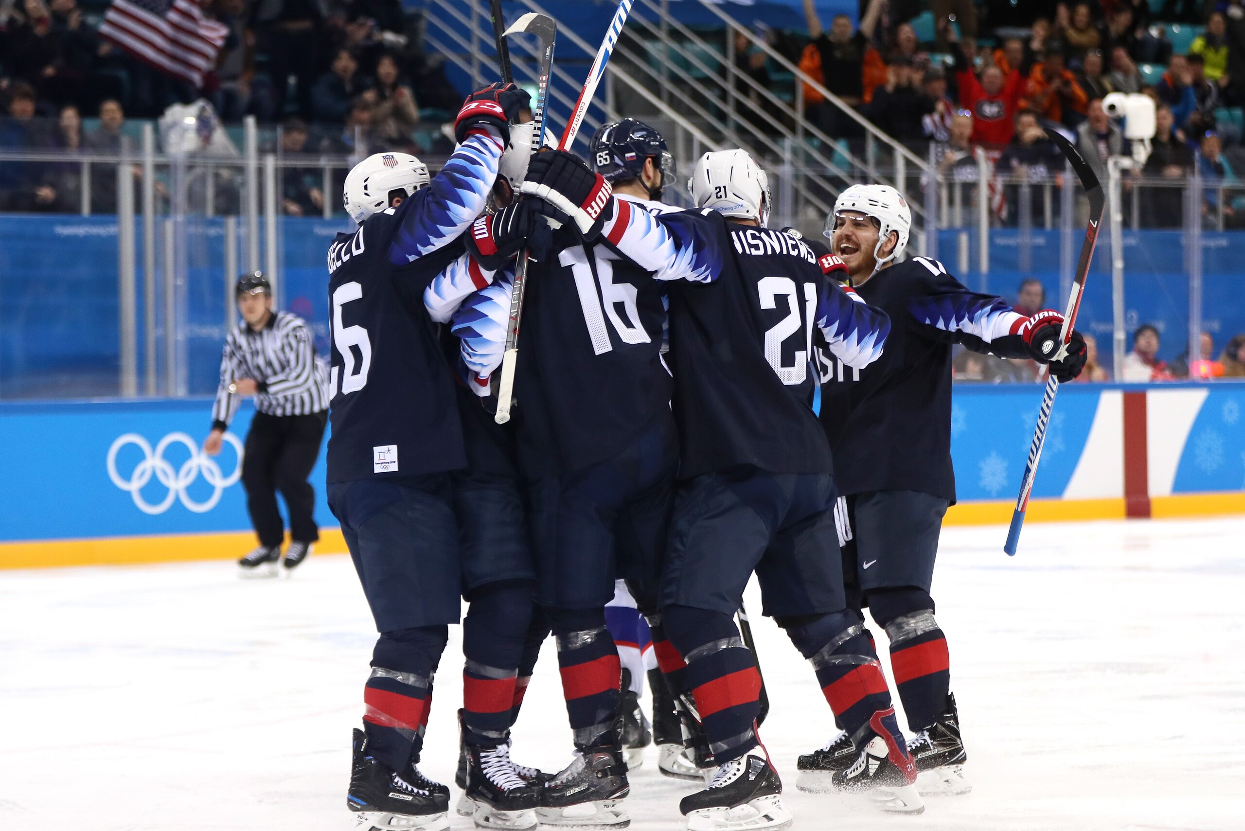 GANGNEUNG, SOUTH KOREA - FEBRUARY 16:  United States celebrates after Ryan Donato #16 of the United States scores for the second time against Slovakia during the Men's Ice Hockey Preliminary Round Group B game at Gangneung Hockey Centre on February 16, 20