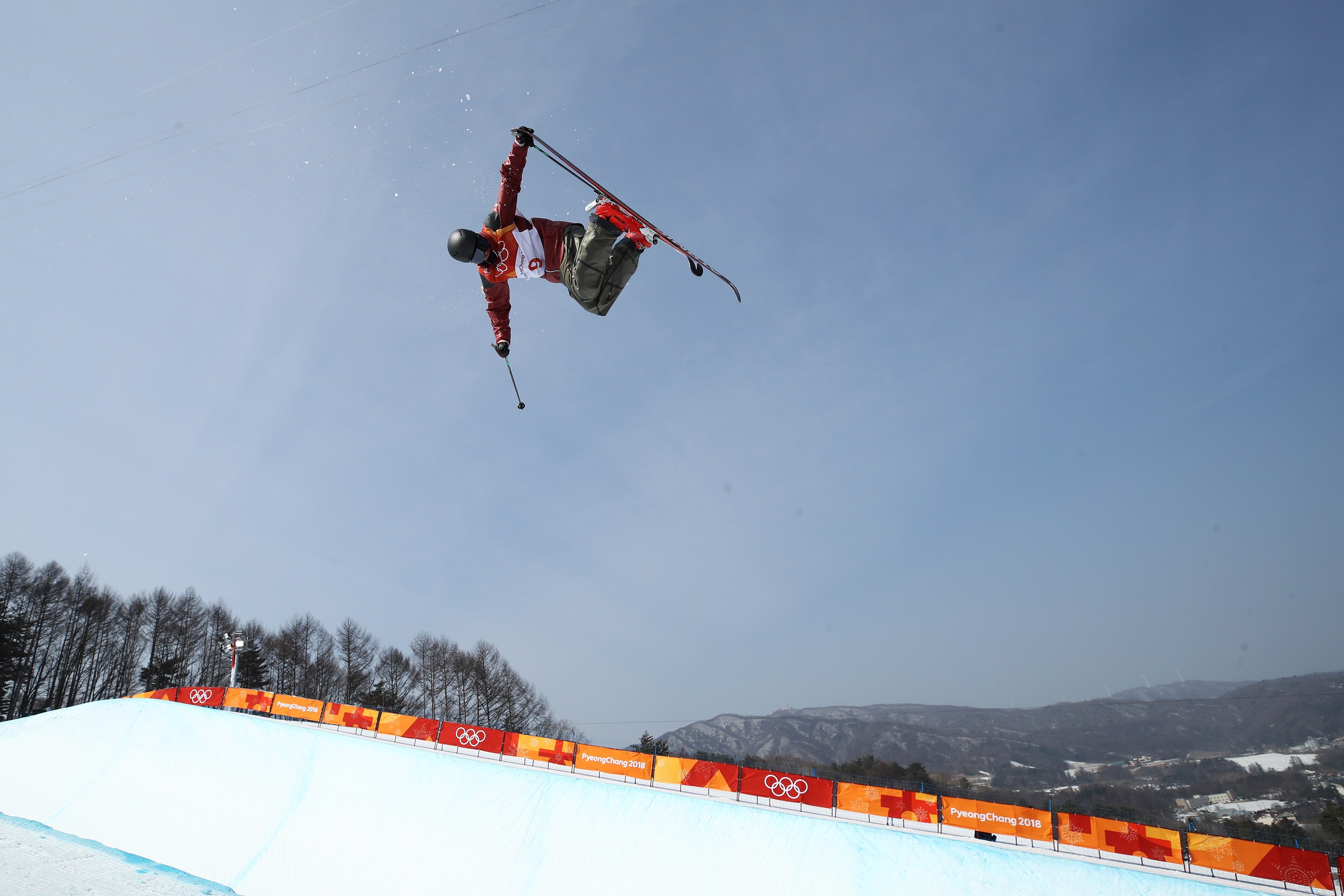 PYEONGCHANG-GUN, SOUTH KOREA - FEBRUARY 20: Mike Riddle of Canada trains during the Freestyle Skiing Men's Ski Halfpipe Qualification on day eleven of the PyeongChang 2018 Winter Olympic Games at Phoenix Snow Park on February 20, 2018 in Pyeongchang-gun, PYEONGCHANG-GUN, SOUTH KOREA - FEBRUARY 20: Mike Riddle of Canada trains during the Freestyle Skiing Men's Ski Halfpipe Qualification on day eleven of the PyeongChang 2018 Winter Olympic Games at Phoenix Snow Park on February 20, 2018 in Pyeongchang-gun,