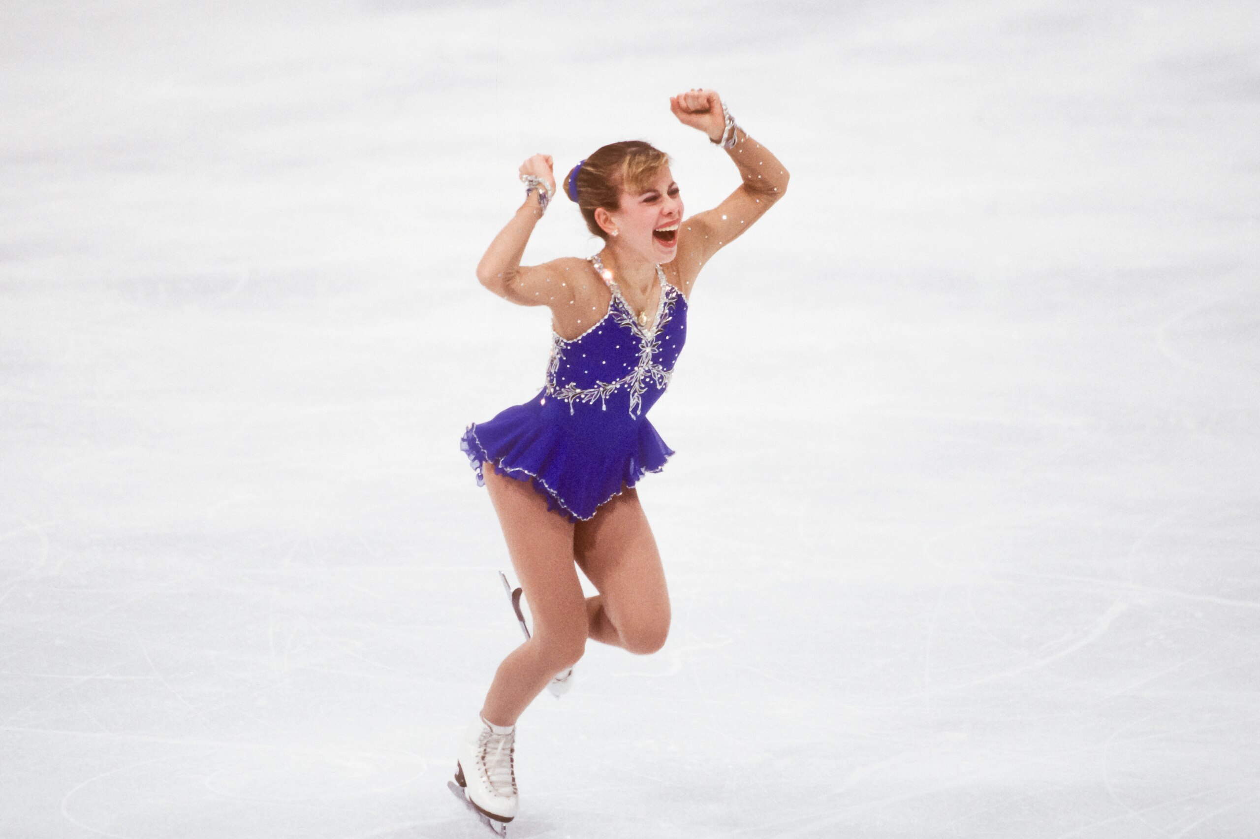 NAGANO, JAPAN - FEBRUARY 20: Tara Lipinski (USA) reacts following her performance in the Free Skate event of the Ladies Singles figure skating competition of the 1998 Winter Olympics on February 20, 1998 in Nagano, Japan. (Photo by David Madison/Getty NAGANO, JAPAN - FEBRUARY 20: Tara Lipinski (USA) reacts following her performance in the Free Skate event of the Ladies Singles figure skating competition of the 1998 Winter Olympics on February 20, 1998 in Nagano, Japan. (Photo by David Madison/Getty