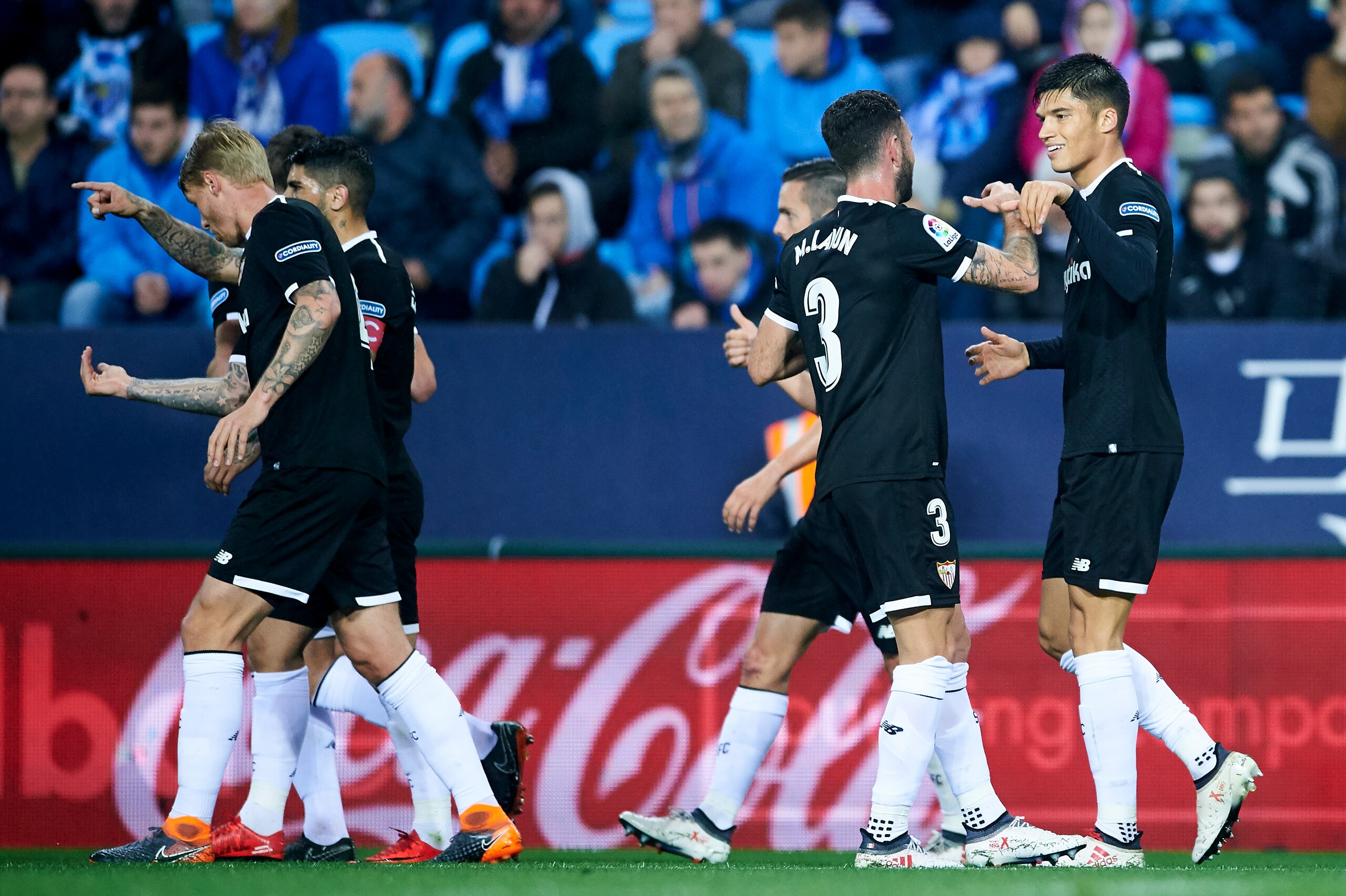MALAGA, SPAIN - FEBRUARY 28:  Joaquin Correa of Sevilla FC celebrates after scoring a goal during the La Liga match between Malaga CF and Sevilla FC at Estadio La Rosaleda on February 28, 2018 in Malaga, Spain.  (Photo by Aitor Alcalde Colomer/Getty Image