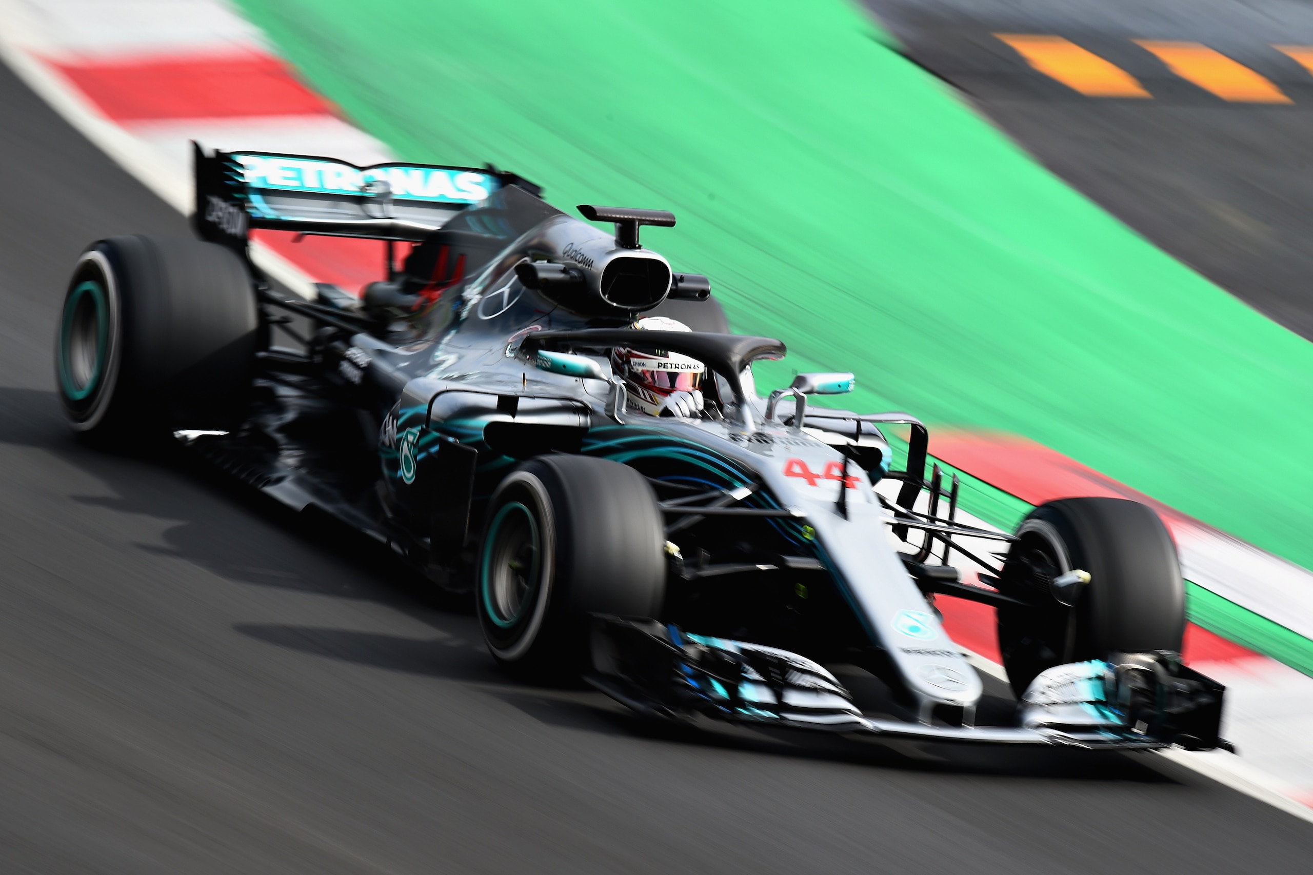 MONTMELO, SPAIN - MARCH 01:  Lewis Hamilton of Great Britain driving the (44) Mercedes AMG Petronas F1 Team Mercedes WO9 on track during day four of F1 Winter Testing at Circuit de Catalunya on March 1, 2018 in Montmelo, Spain.  (Photo by Patrik Lundin/Ge