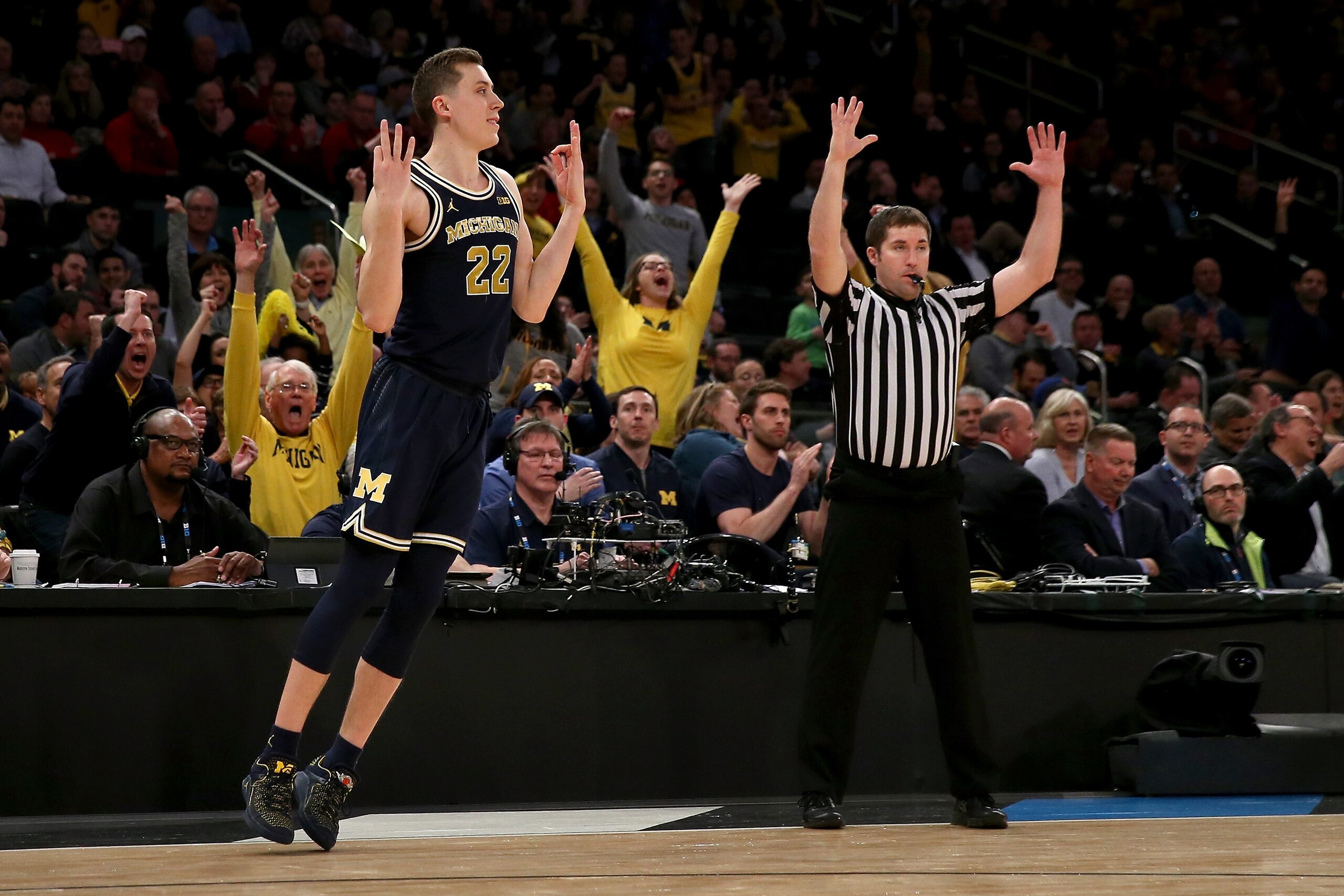 NEW YORK, NY - MARCH 02:  Duncan Robinson #22 of the Michigan Wolverines celebrates his three point shot in the second half against the Nebraska Cornhuskers during quarterfinals of the Big Ten Basketball Tournament at Madison Square Garden on March 2, 201