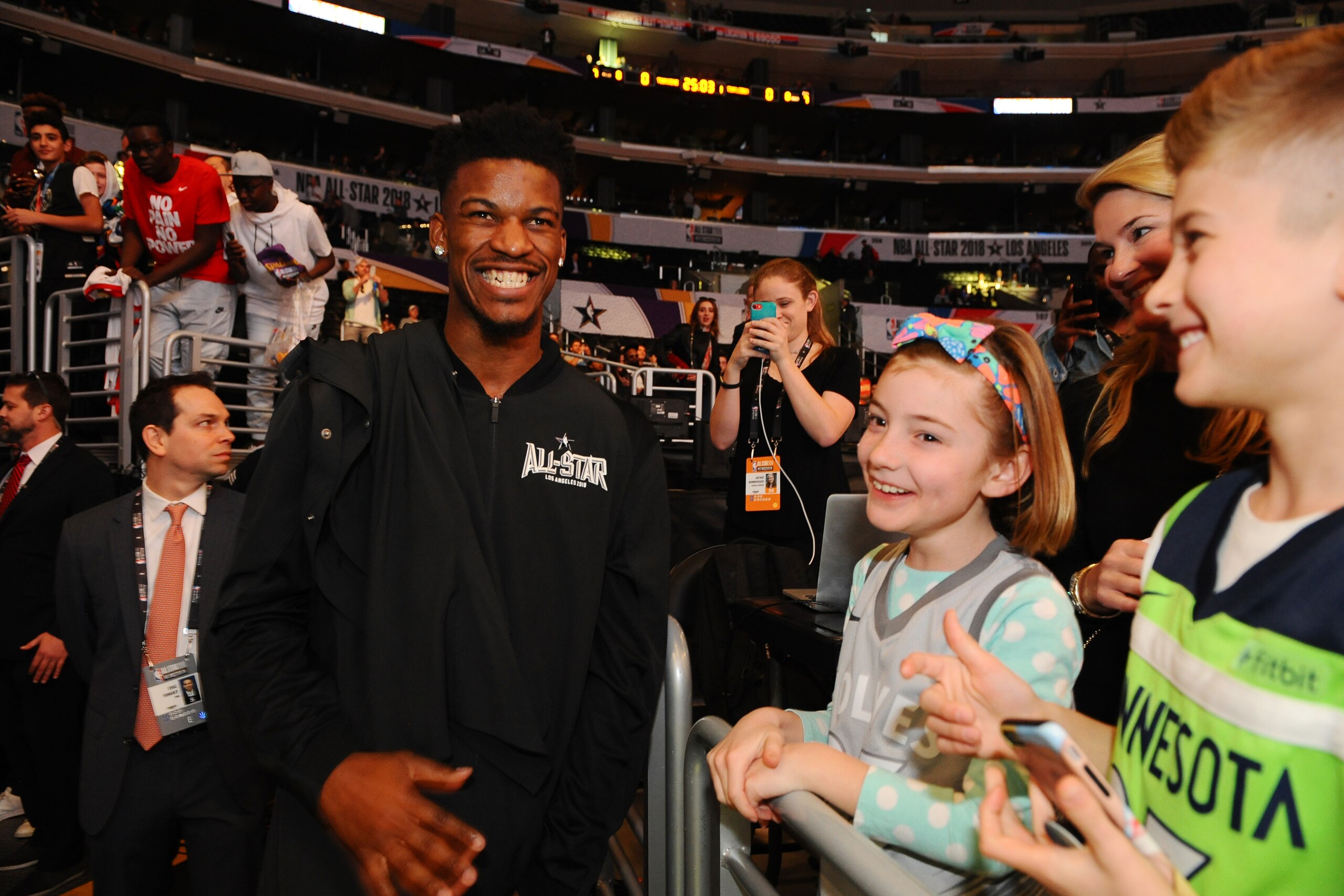 LOS ANGELES, CA - FEBRUARY 18: Jimmy Butler #23 of the Minnesota Timberwolves of team Stephen talks with a fan prior to the NBA All-Star Game as a part of 2018 NBA All-Star Weekend at STAPLES Center on February 18, 2018 in Los Angeles, California. NOTE TO LOS ANGELES, CA - FEBRUARY 18: Jimmy Butler #23 of the Minnesota Timberwolves of team Stephen talks with a fan prior to the NBA All-Star Game as a part of 2018 NBA All-Star Weekend at STAPLES Center on February 18, 2018 in Los Angeles, California. NOTE TO