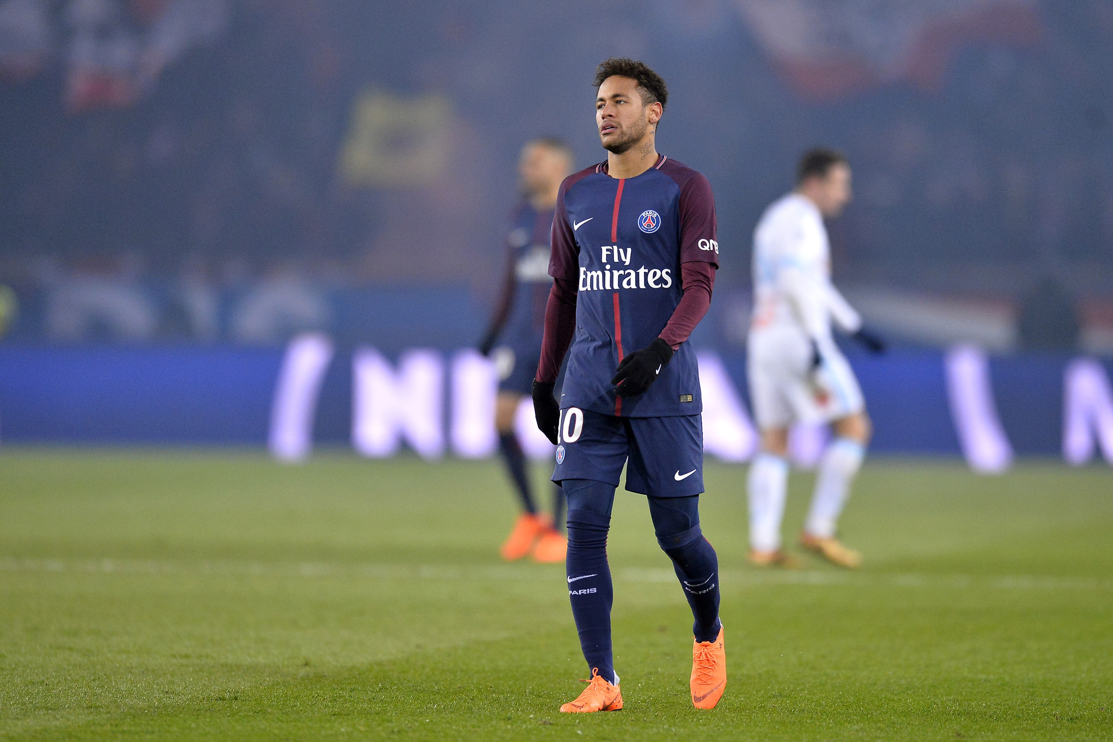 PARIS, FRANCE - FEBRUARY 25:  Neymar Jr of Paris Saint-Germain reacts during the Ligue 1 match between Paris Saint Germain and Olympique Marseille February 25, 2018 in Paris, France.  (Photo by Aurelien Meunier/Getty Images)