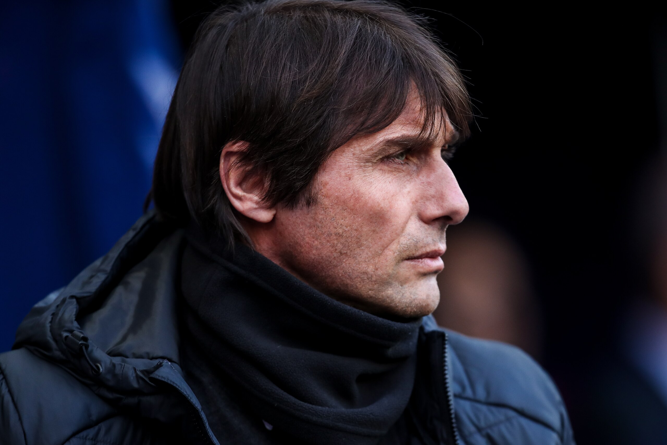MANCHESTER, ENGLAND - MARCH 04: Antonio Conte head coach / manager of Chelsea during the Premier League match between Manchester City and Chelsea at Etihad Stadium on March 4, 2018 in Manchester, England. (Photo by Robbie Jay Barratt - AMA/Getty Images)