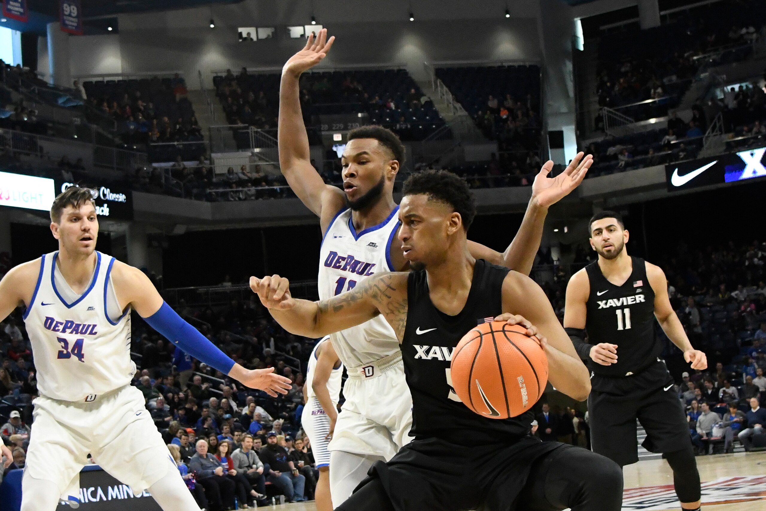 CHICAGO, IL - MARCH 03: Trevon Bluiett #5 of the Xavier Musketeers plays against the DePaul Blue Demons on March 3, 2018 at Wintrust Arena in Chicago, Illinois. Xavier won 65-62.  (Photo by David Banks/Getty Images)