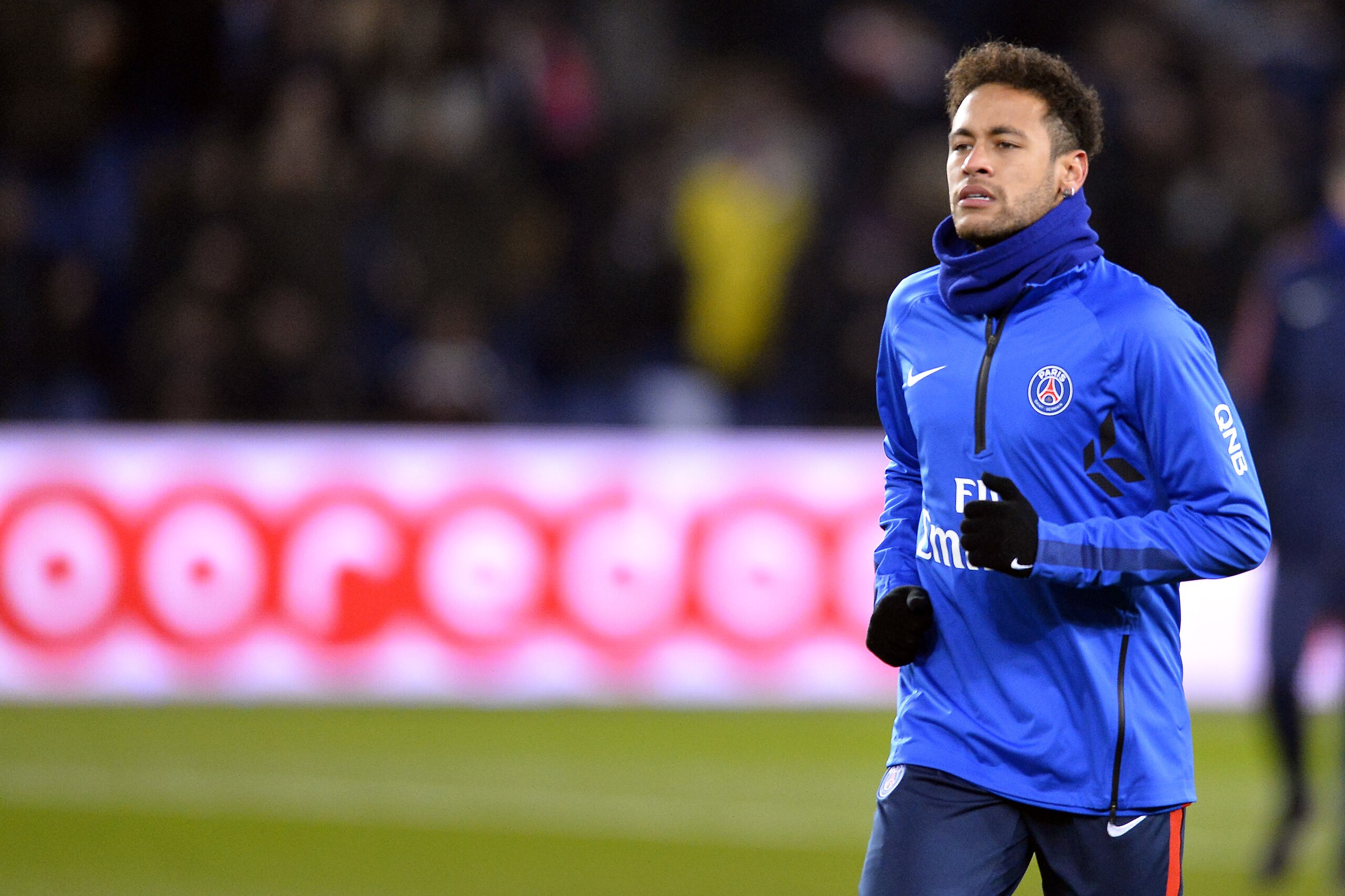 PARIS, FRANCE - FEBRUARY 25:  Neymar Jr of Paris Saint-Germain reacts during warmup before the Ligue 1 match between Paris Saint Germain and Olympique Marseille February 25, 2018 in Paris, France.  (Photo by Aurelien Meunier/Getty Images)
