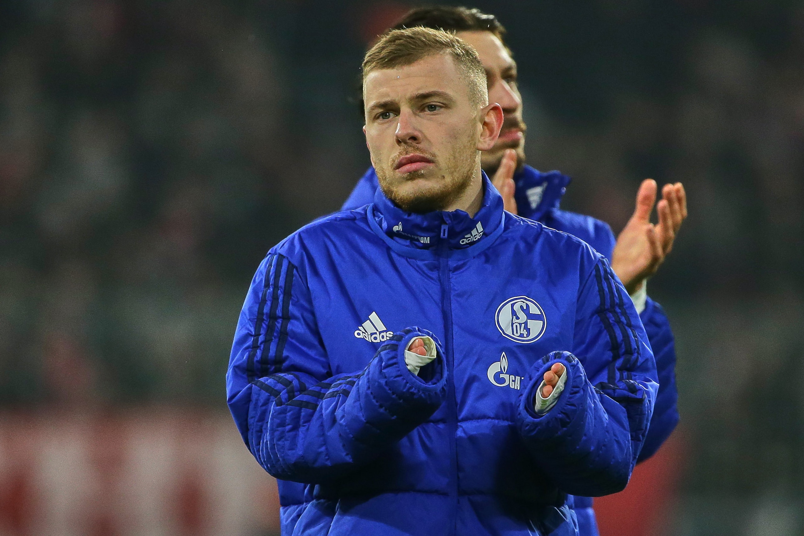MUNICH, GERMANY - FEBRUARY 10: Max Meyer of Schalke looks dejected after the Bundesliga match between FC Bayern Muenchen and FC Schalke 04 at Allianz Arena on February 10, 2018 in Munich, Germany. (Photo by TF-Images/Getty Images)