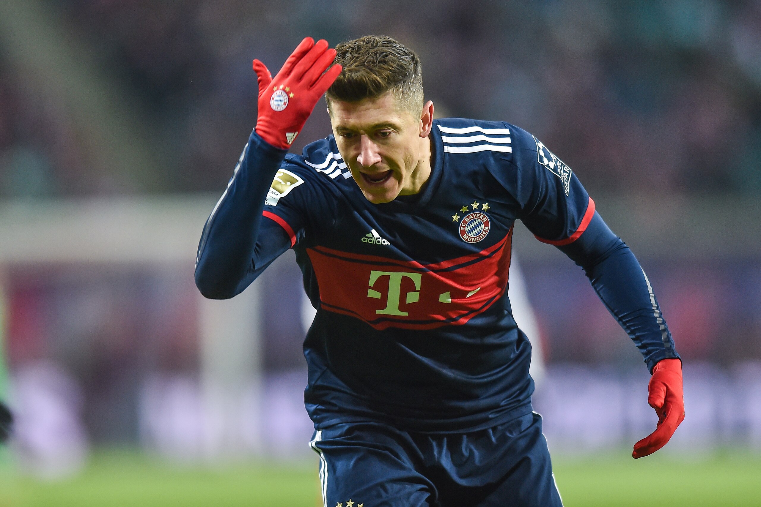 LEIPZIG, GERMANY - MARCH 18: Robert Lewandowski of Bayern Muenchen reacts during the Bundesliga match between RB Leipzig and FC Bayern Muenchen at Red Bull Arena on March 18, 2018 in Leipzig, Germany. (Photo by Lukasz Laskowski/PressFocus/MB Media/Getty I