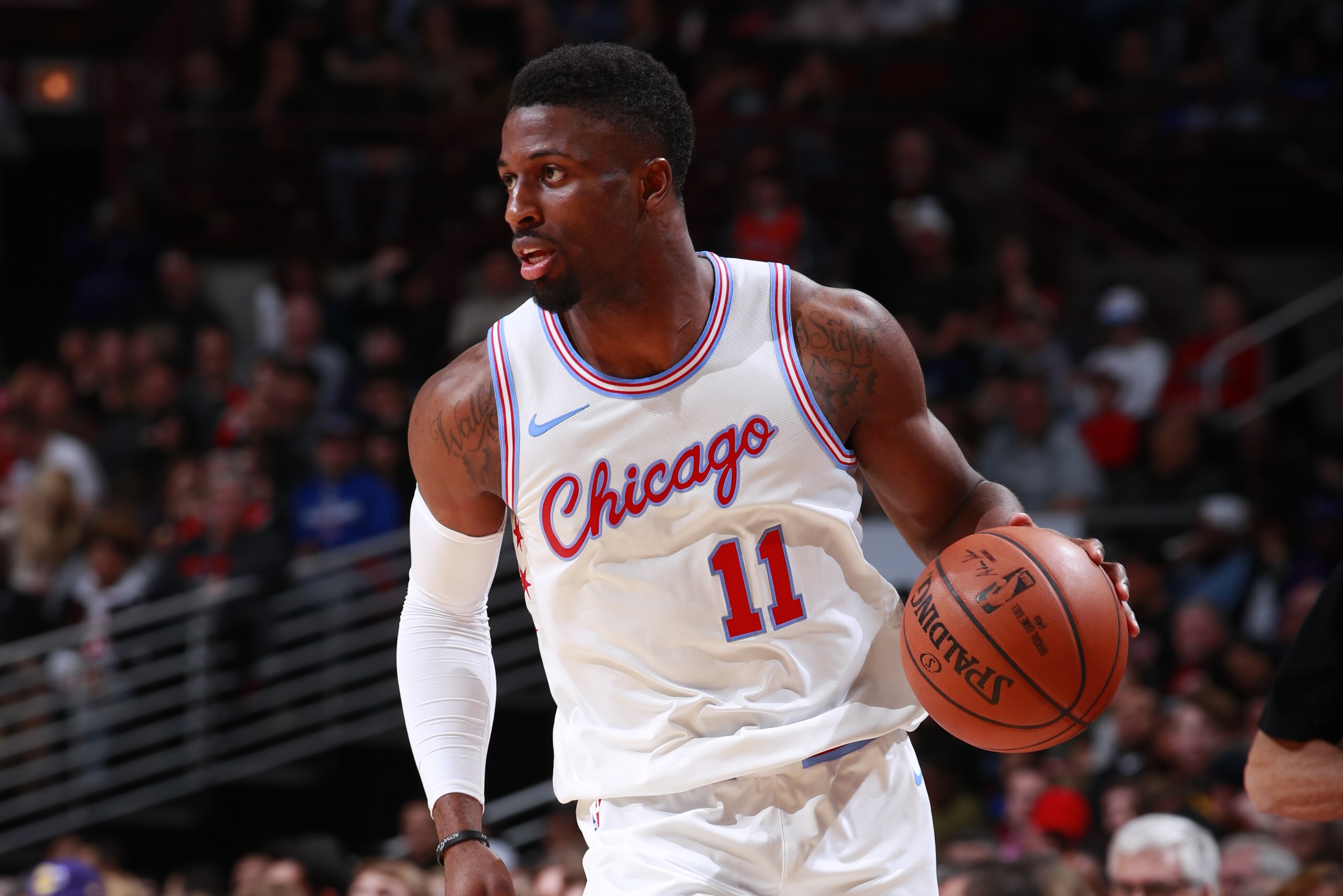 CHICAGO, IL - JANUARY 26:  David Nwaba #11 of the Chicago Bulls handles the ball against the Los Angeles Lakers on January 26, 2018 at the United Center in Chicago, Illinois. NOTE TO USER: User expressly acknowledges and agrees that, by downloading and or