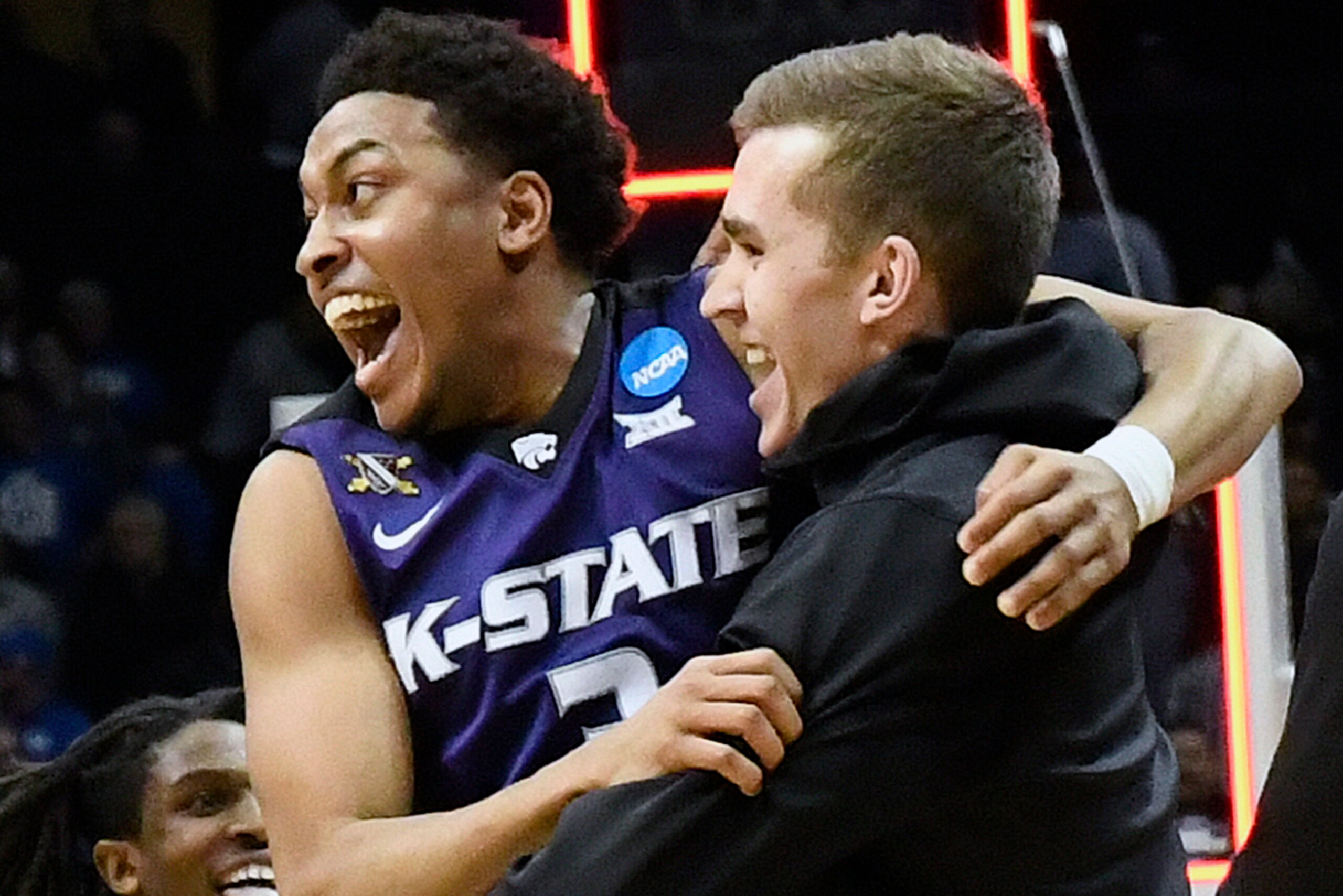 Kansas State recorded the upset in the battle of the Wildcats.
