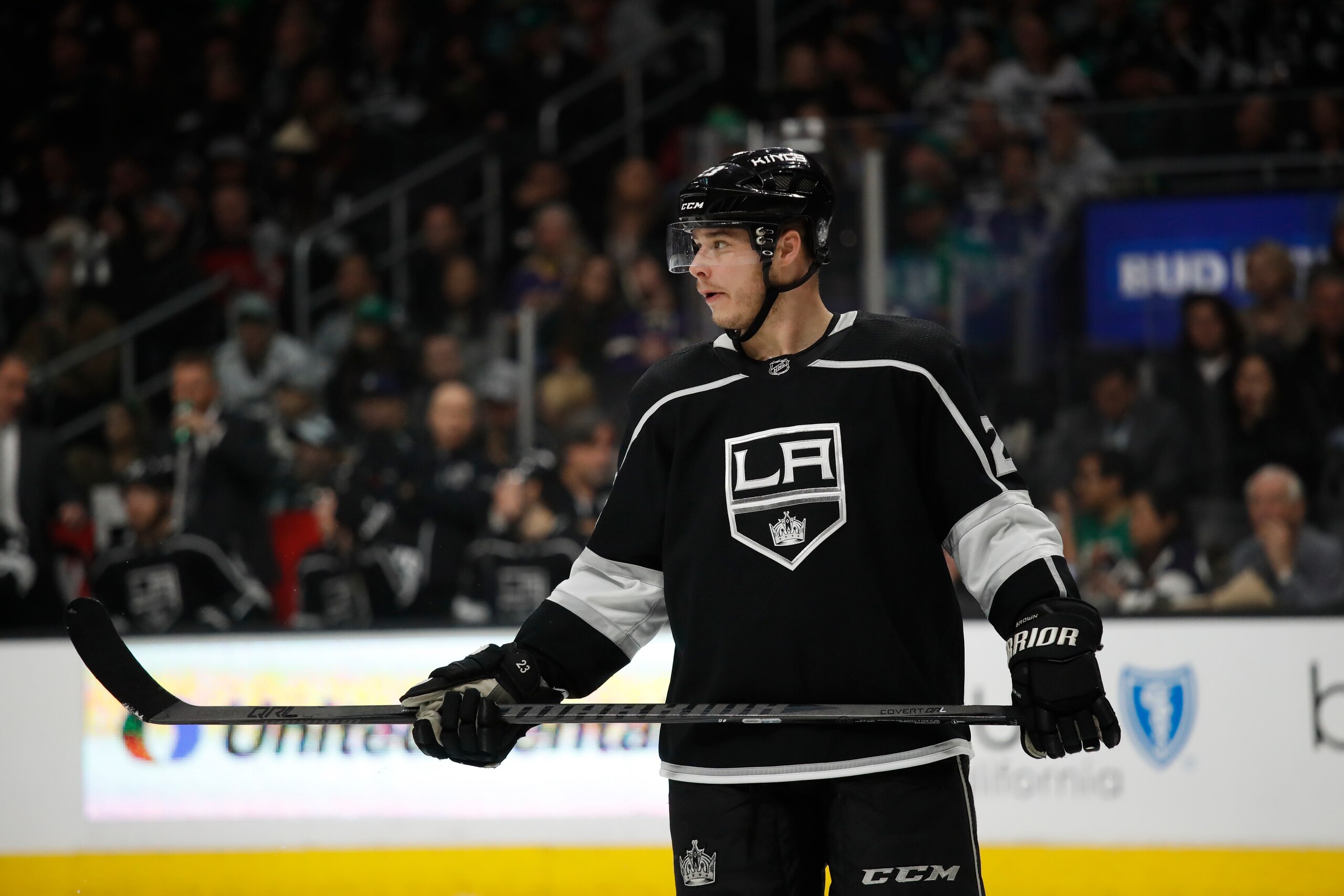 Dustin Brown scored Monday night and helped move the Kings into third place in the Pacific Division.