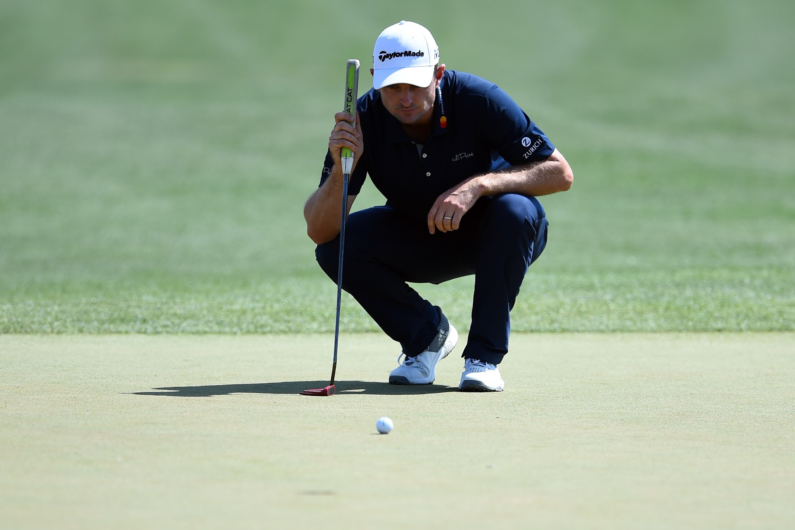 HUMBLE, TX - MARCH 31: Justin Rose of England lines up a putt on the 18th green during the third round of the Houston Open at the Golf Club of Houston on March 31, 2018 in Humble, Texas. (Photo by Josh Hedges/Getty Images)