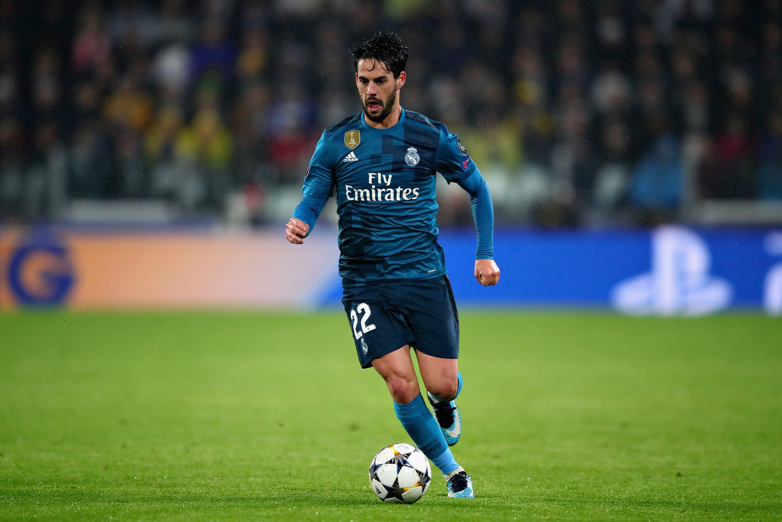 TURIN, ITALY - APRIL 03: Isco of Real Madrid in action during the UEFA Champions League Quarter Final, first leg match between Juventus and Real Madrid at Juventus Stadium on April 3, 2018 in Turin, Italy.  (Photo by Chris Brunskill Ltd/Getty Images)
