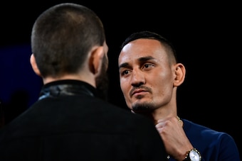 BROOKLYN, NY - APRIL 04:  (R-L) Max Holloway and Khabib Nurmagomedov of Russia face off during the UFC 223 Press Conference at the Music Hall of Williamsburg on April 4, 2018 in Brooklyn, New York. (Photo by Brandon Magnus/Zuffa LLC/Zuffa LLC via Getty Im