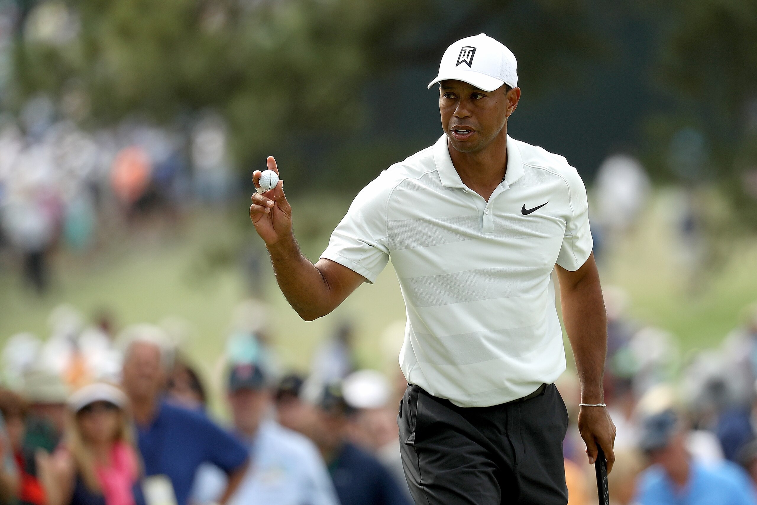 AUGUSTA, GA - APRIL 06:  Tiger Woods of the United States waves on the seventh hole during the second round of the 2018 Masters Tournament at Augusta National Golf Club on April 6, 2018 in Augusta, Georgia.  (Photo by Patrick Smith/Getty Images)