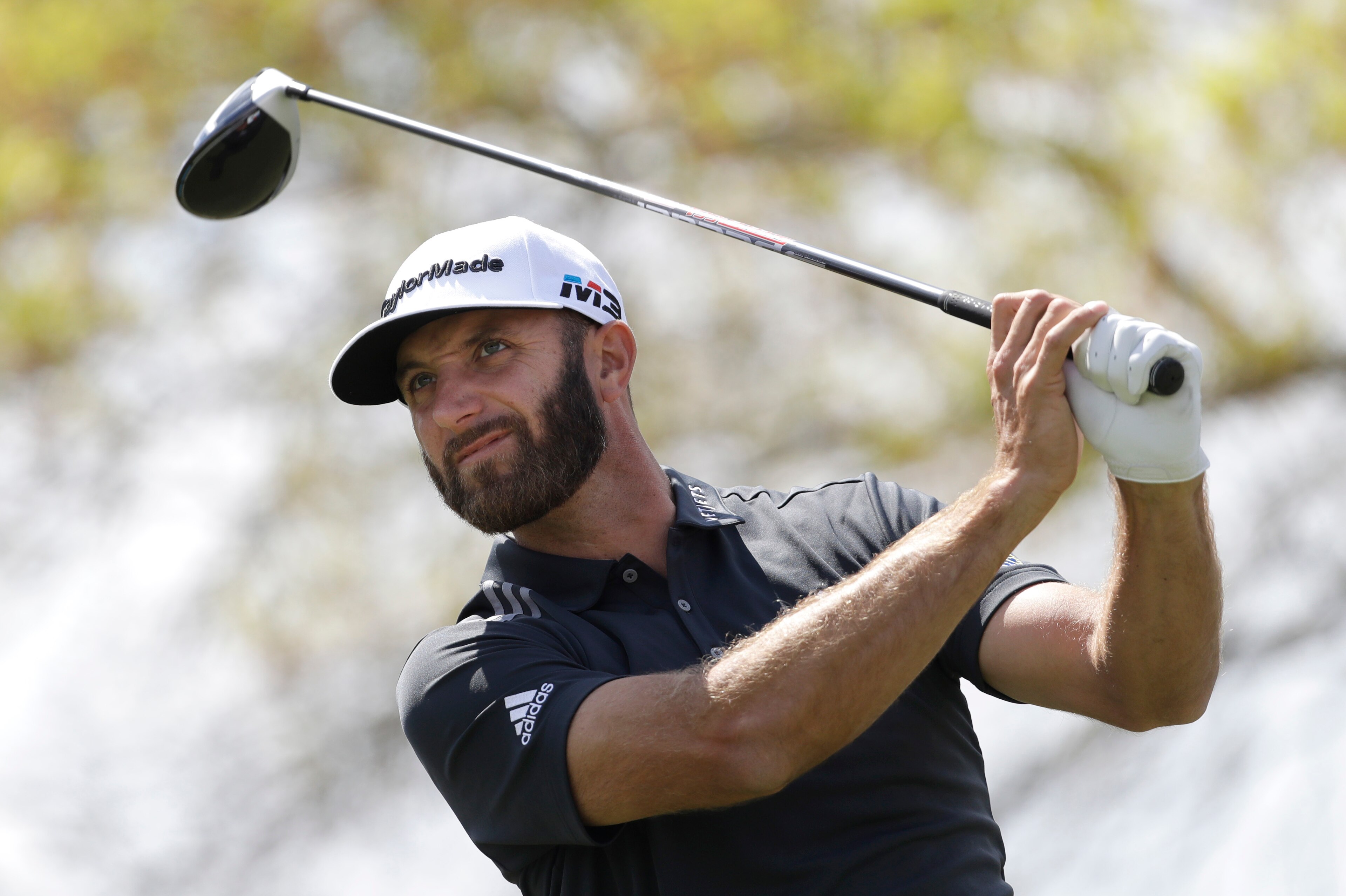 Dustin Johnson rebounded with a strong second round in the Masters.
